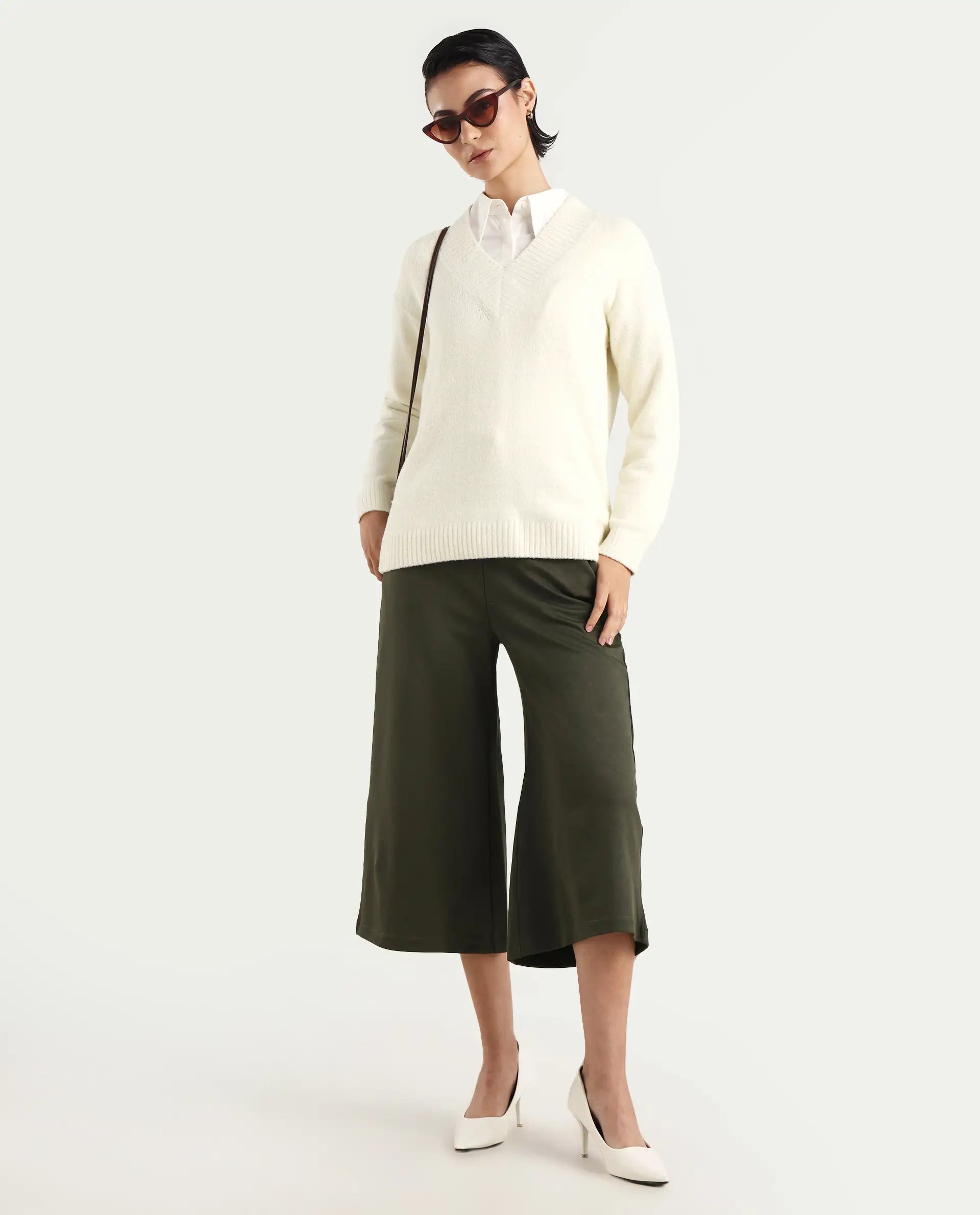 Rareism Women's Juno Off White Nylon V-Neck Plain Relaxed Fit Sweater