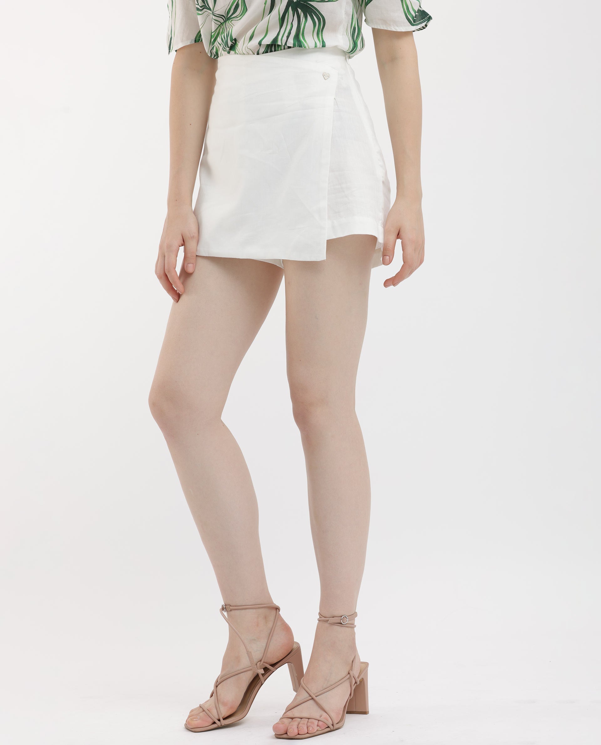 Rareism Women's Karine White Cotton Plain Mini Regular Fit Skirt