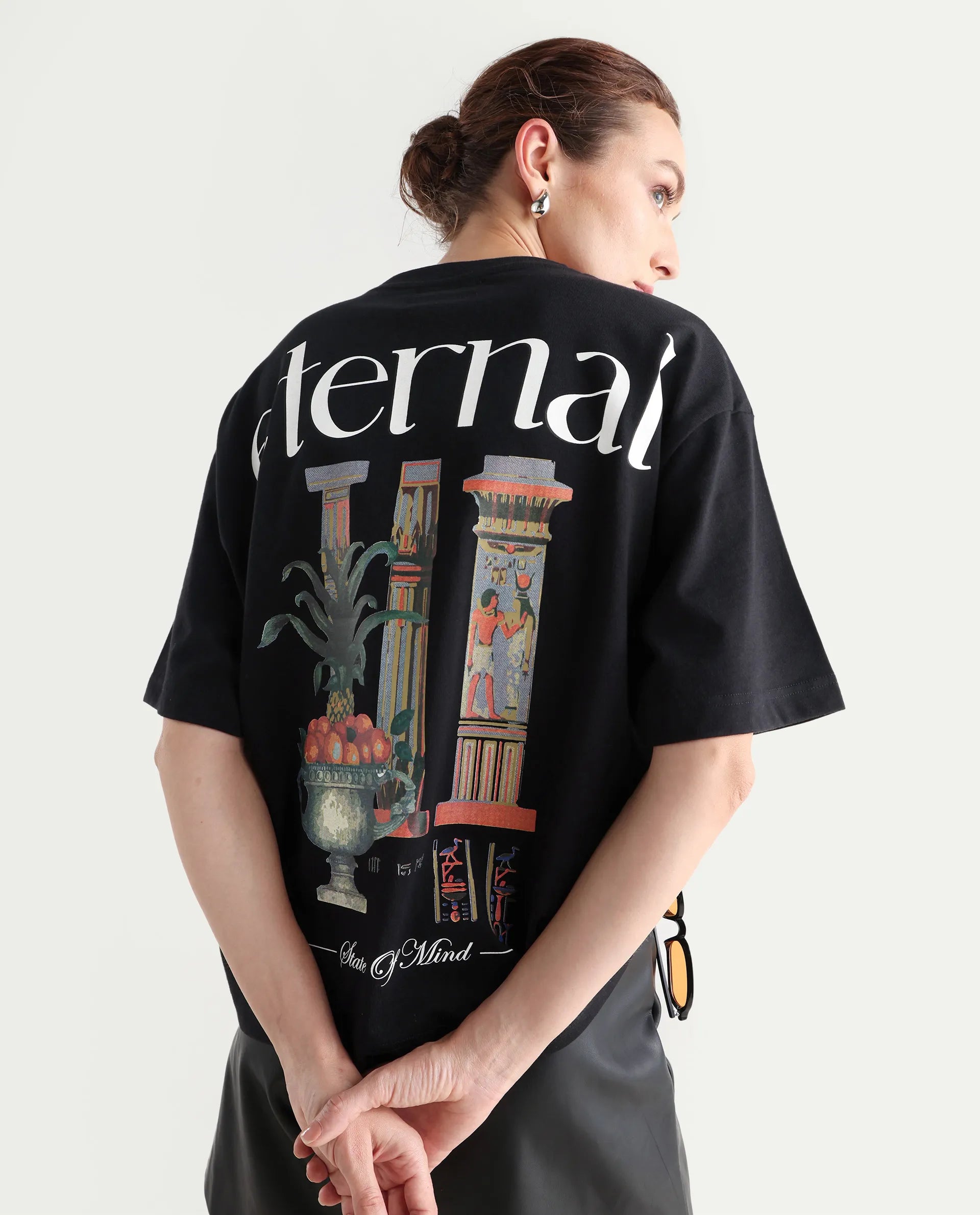 Rareism Women's Klend Black Cotton Graphic Print Oversized T-Shirt