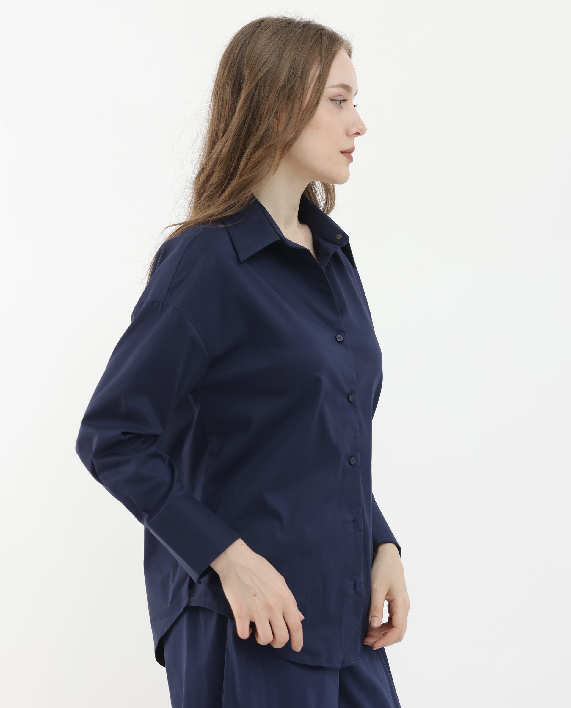 Rareism Women's Klox Navy Cotton Spread Collar Plain Cuffed Sleeve Regular Fit Shirt