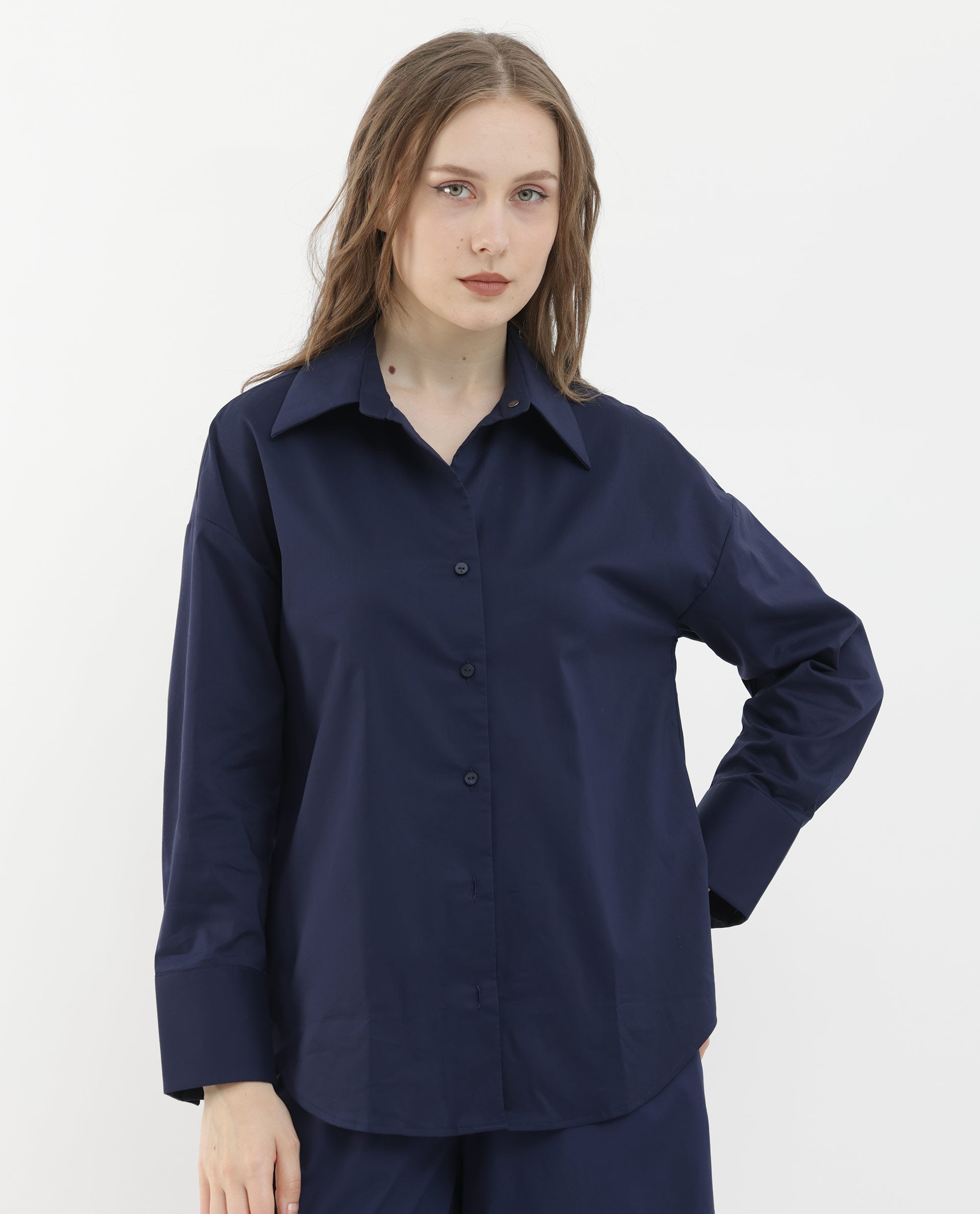 Rareism Women's Klox Navy Cotton Spread Collar Plain Cuffed Sleeve Regular Fit Shirt