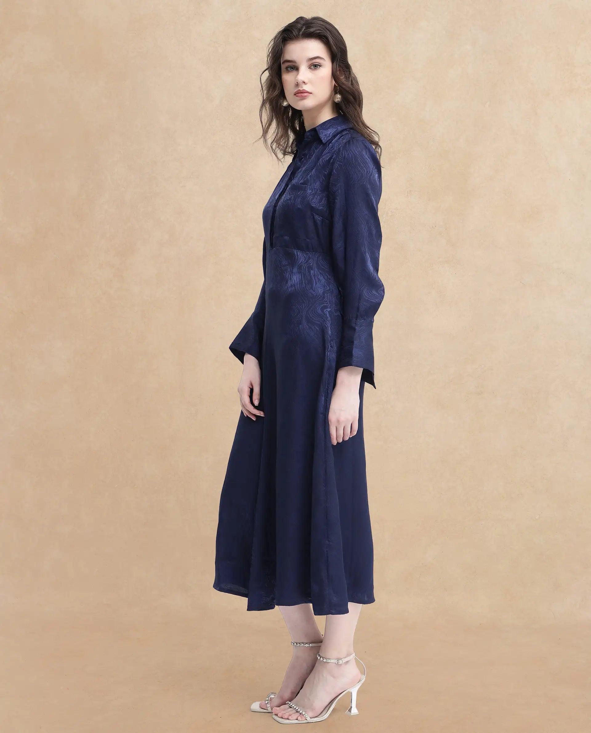 Rareism Women's Kono Navy Polyester Drop Collar Plain Cuffed Sleeve Midi Fit And Flare Dress