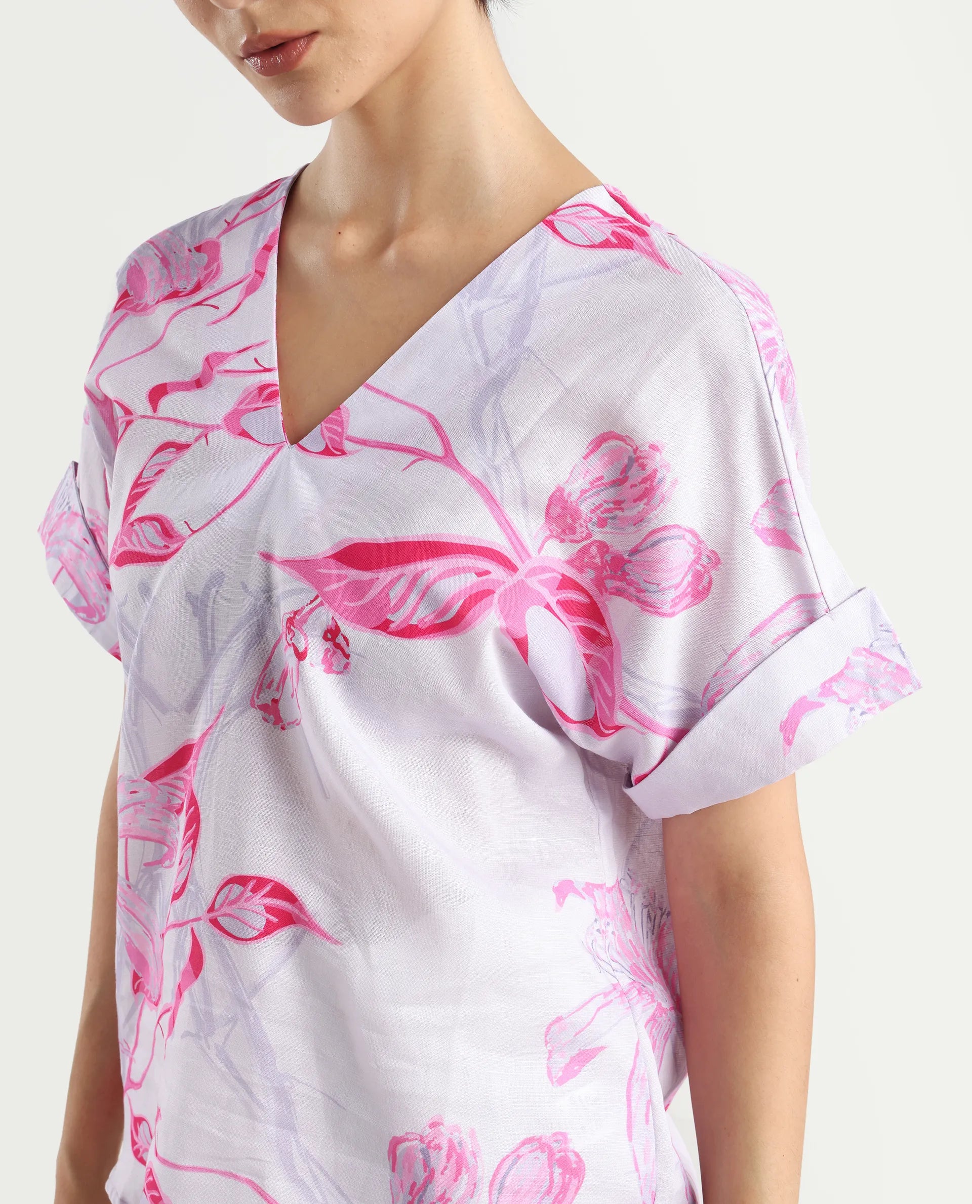 Rareism Women's Kyor Sc Dusky Purple Cotton Blend V-Neck Floral Print Extended Sleeves Regular Fit Top