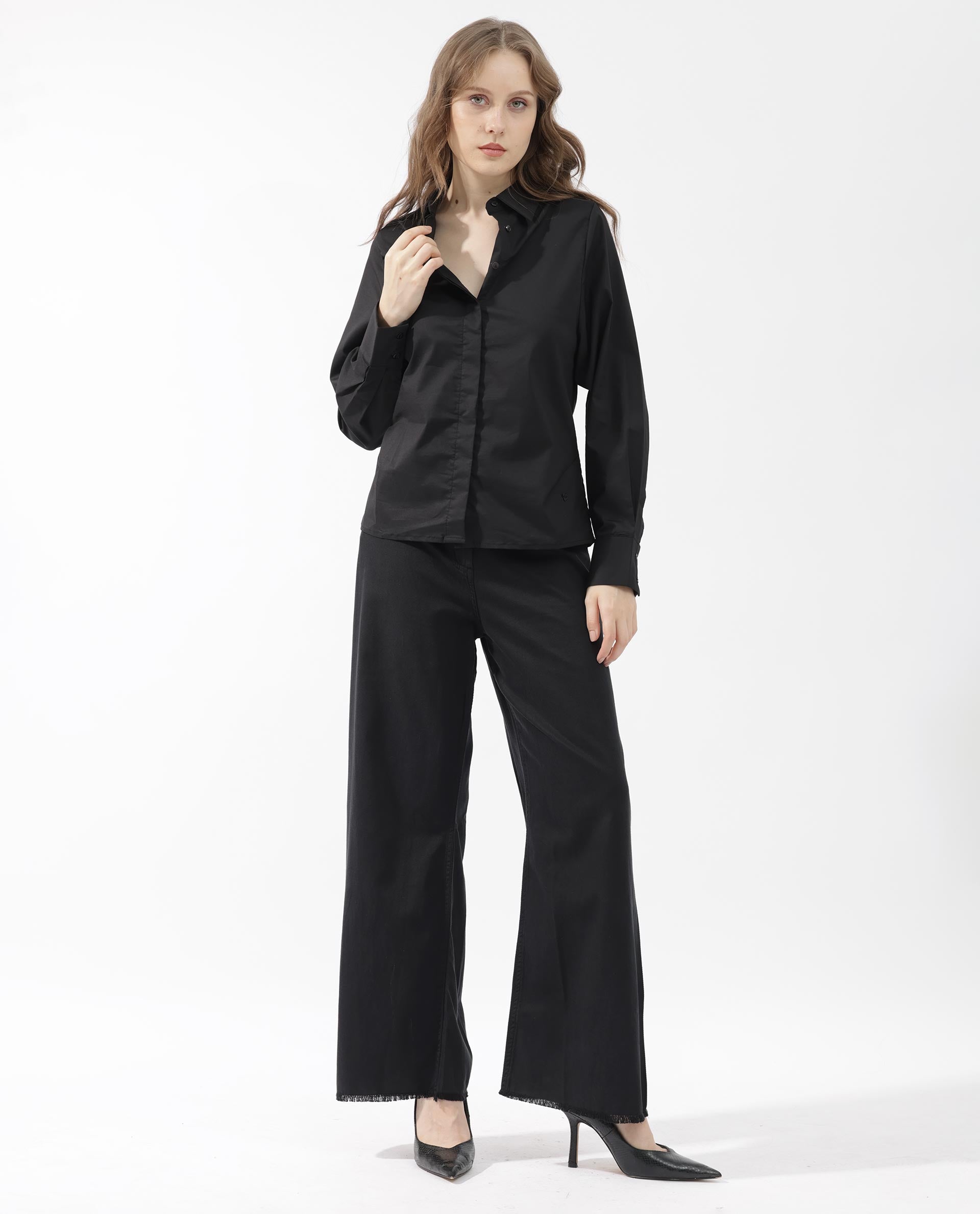 Rareism Women's Letizia Black Cotton Blend Spread Collar Plain Relaxed Fit Shirt