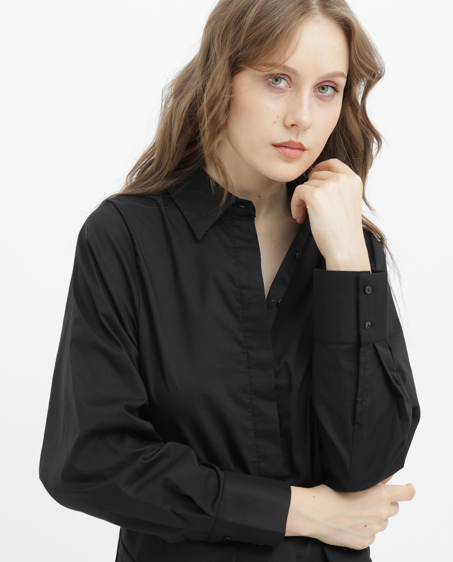 Rareism Women's Letizia Black Cotton Blend Spread Collar Plain Relaxed Fit Shirt
