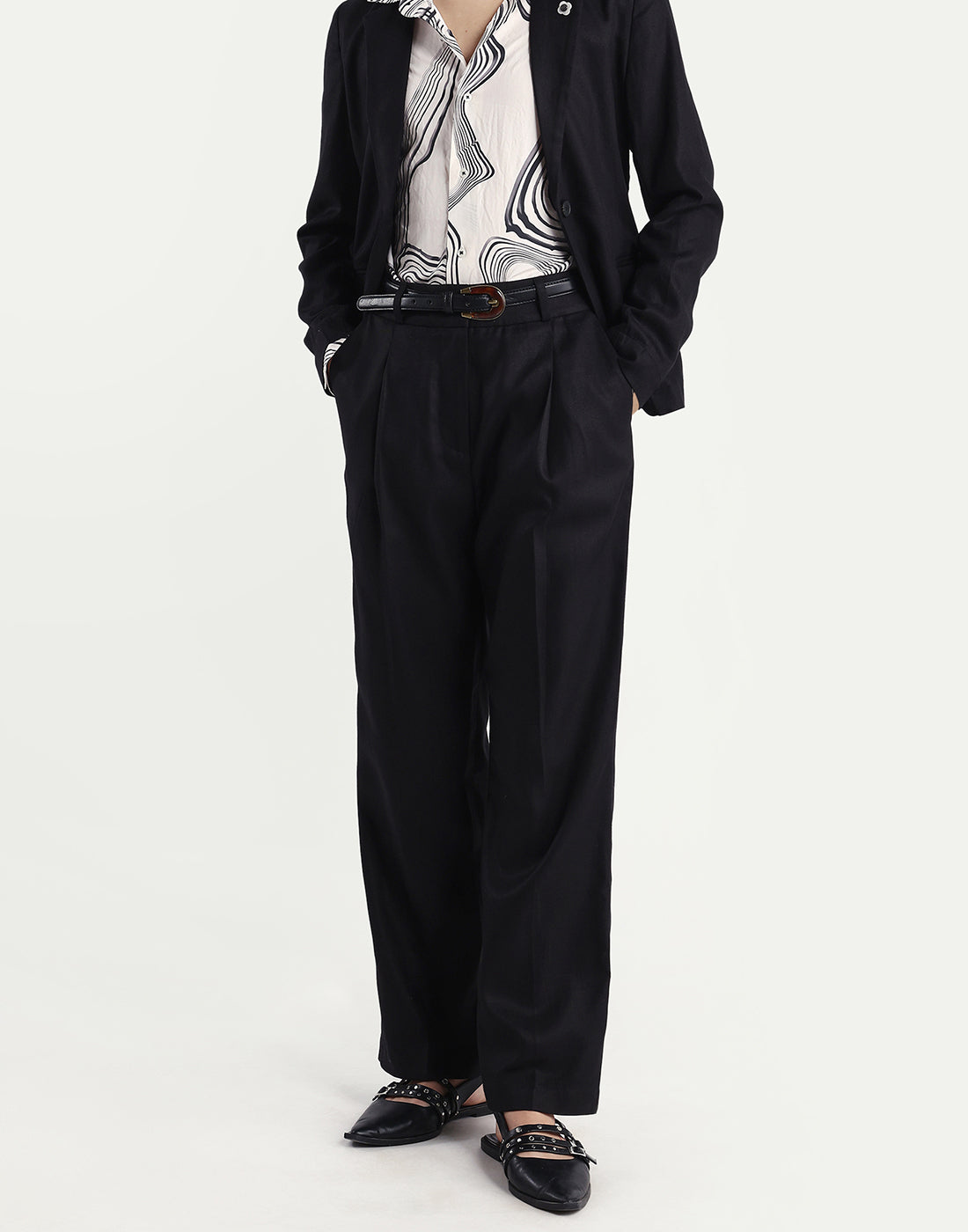 Rareism Women's Linzy-B Black 100% Linen Straight Plain Trouser