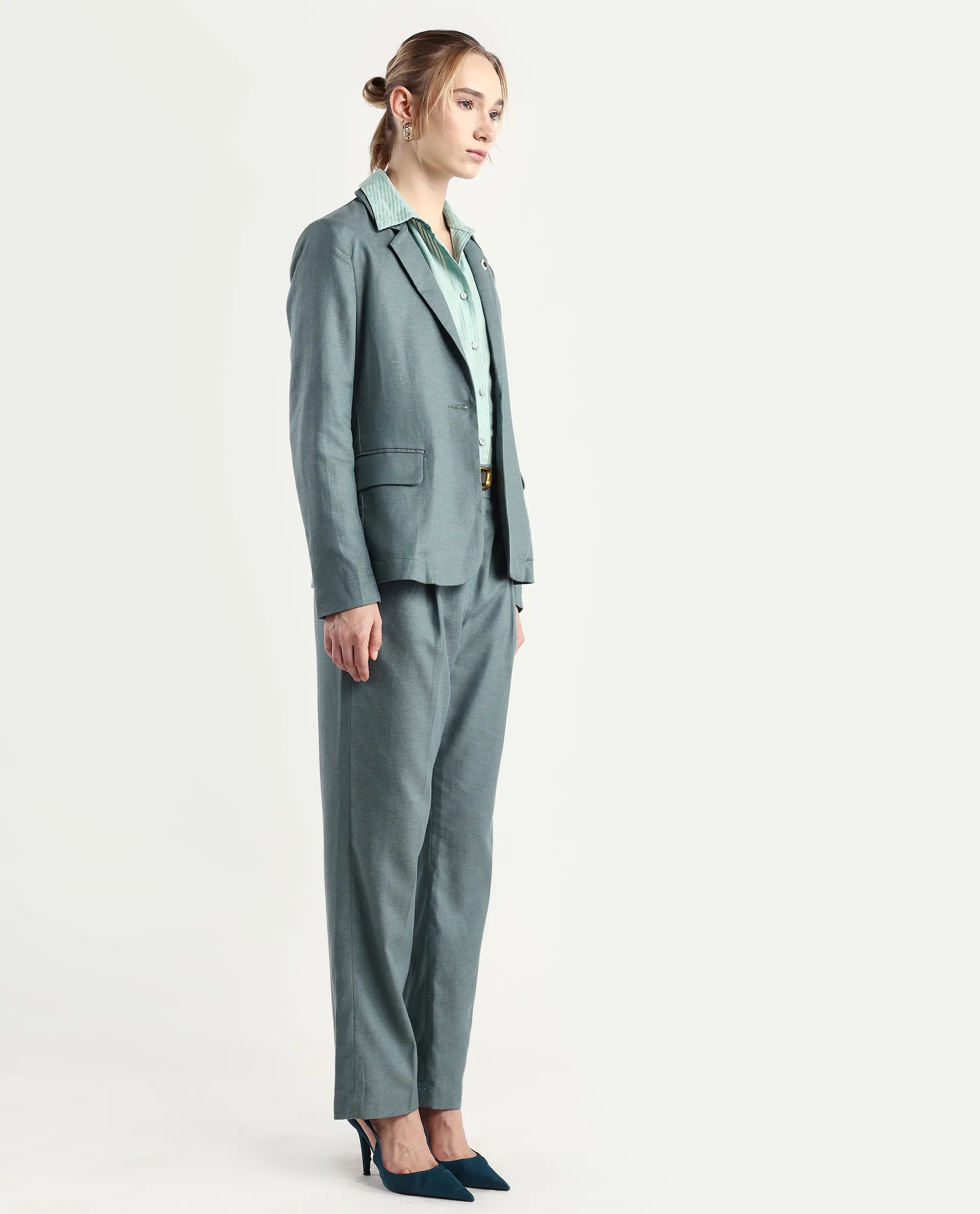 Rareism Women's Linzy-B Dusky Green 100% Linen Straight Plain Trouser