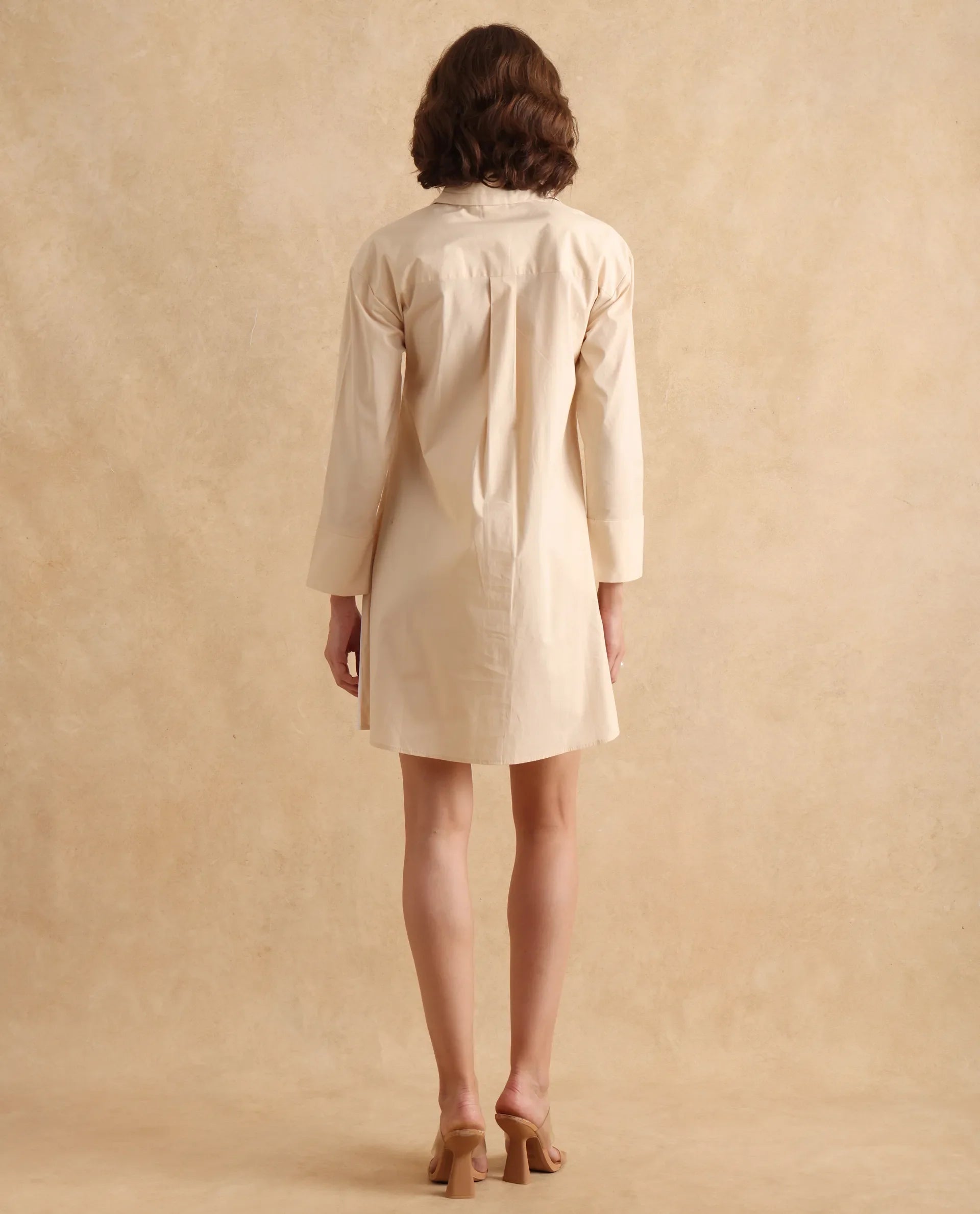 Rareism Women's Loibx White Cotton Spread Collar Color Block Cuffed Sleeve Mini Straight Fit Dress