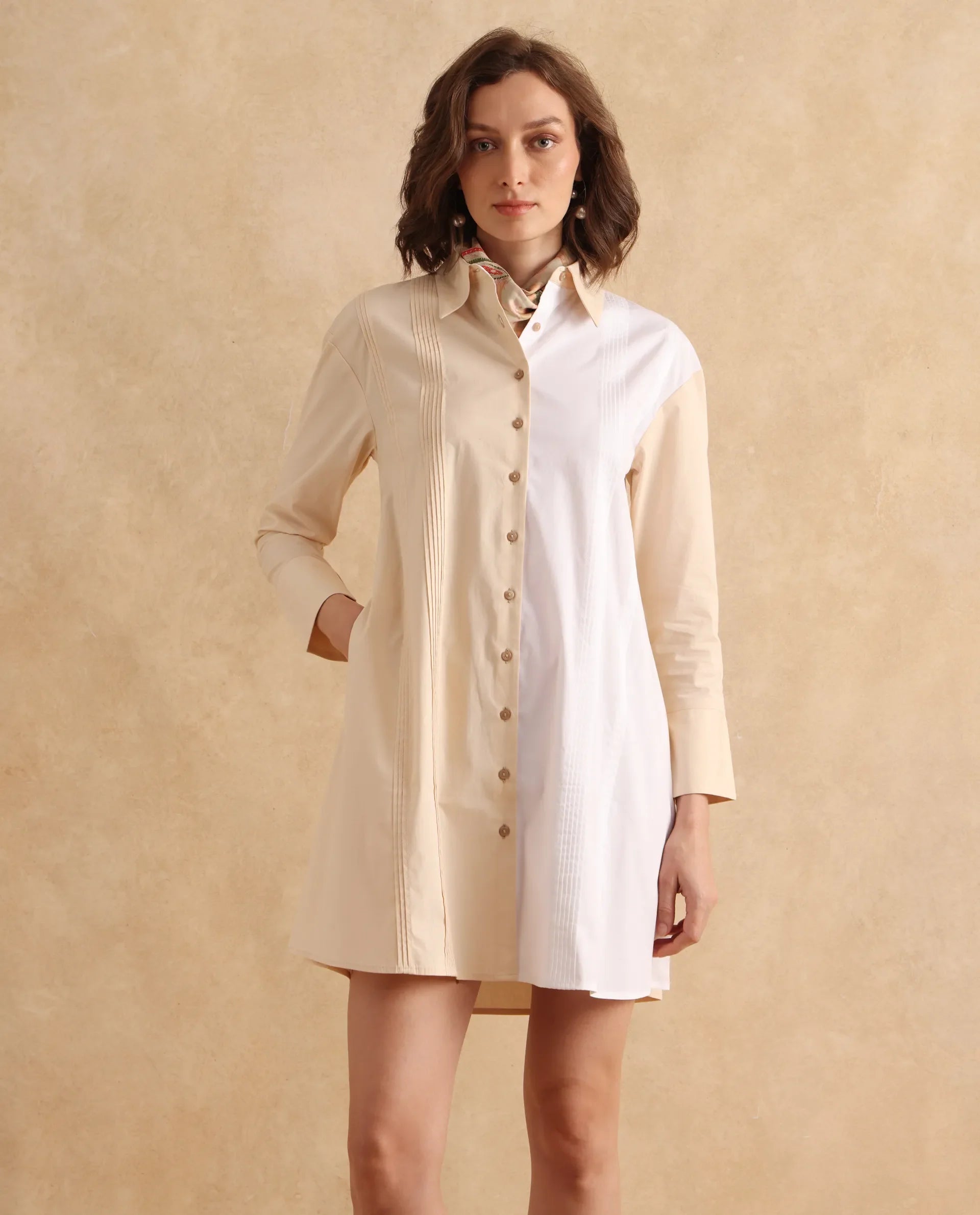 Rareism Women's Loibx White Cotton Spread Collar Color Block Cuffed Sleeve Mini Straight Fit Dress