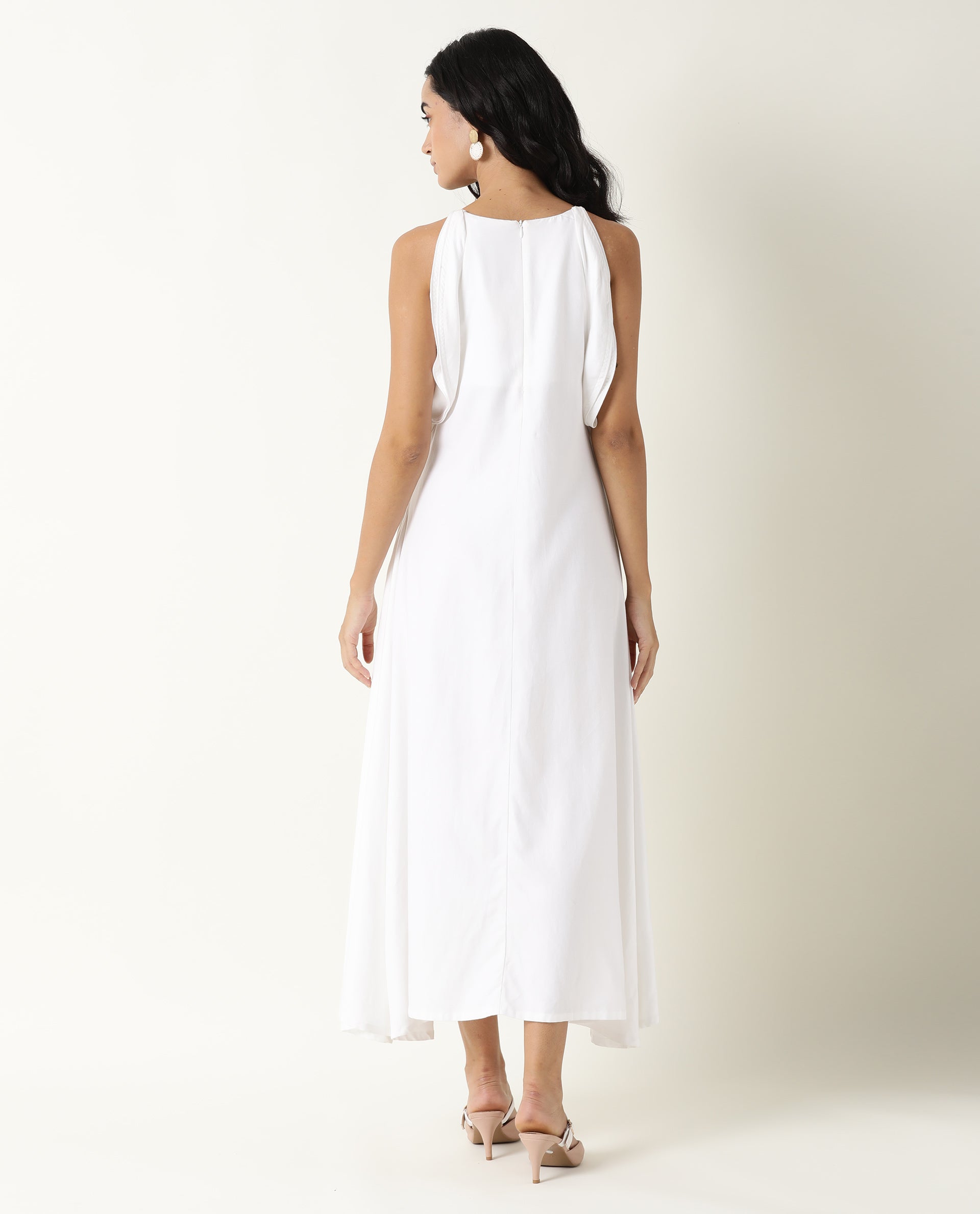 Rareism Women Acron White Round Neck Spaghetti Straps With Pockets Maxi Dress