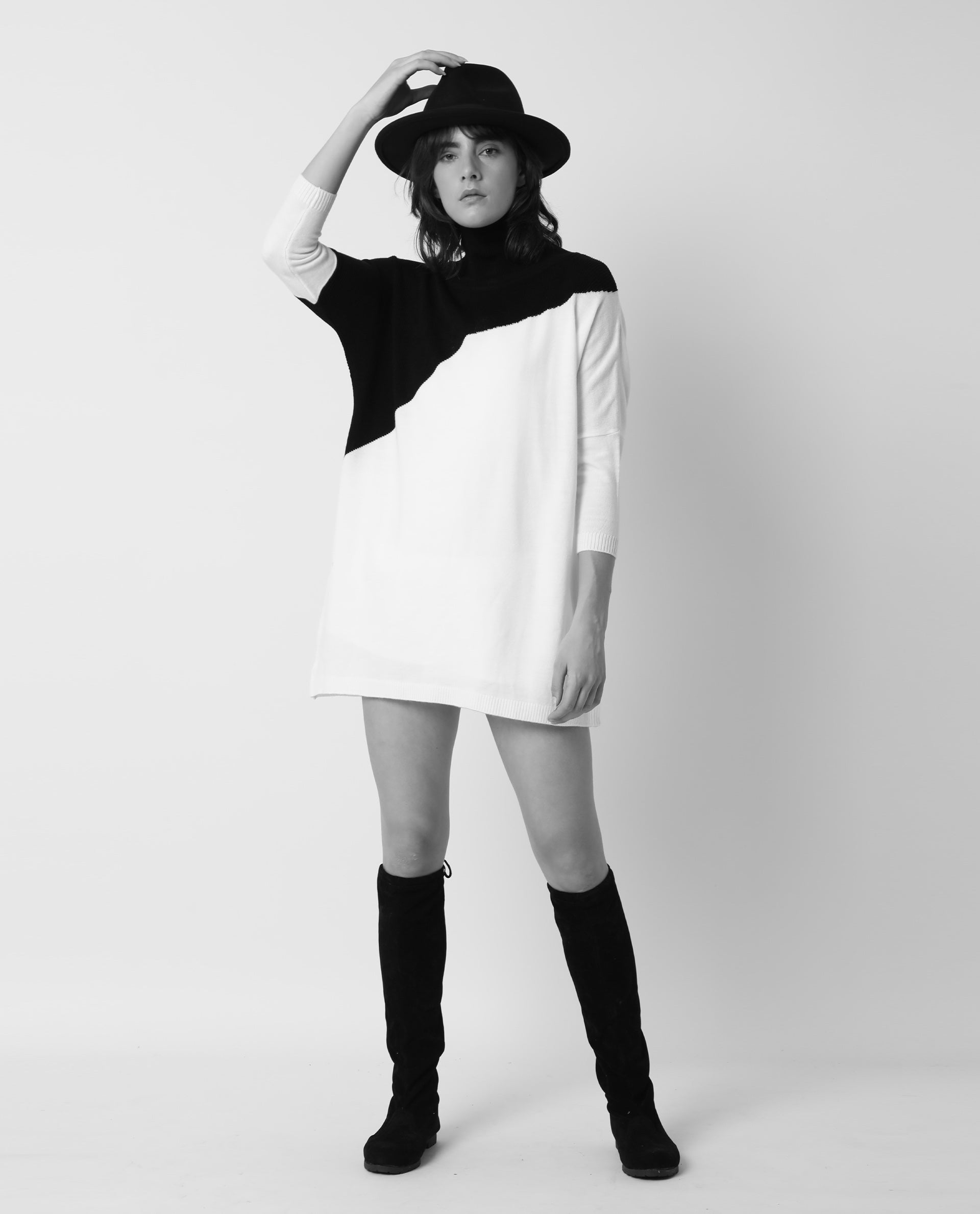 Rareism Women Spaton Black Acrylic Fabric Full Sleeves Knee Length Regular Fit Color Blocked High Neck Sweater