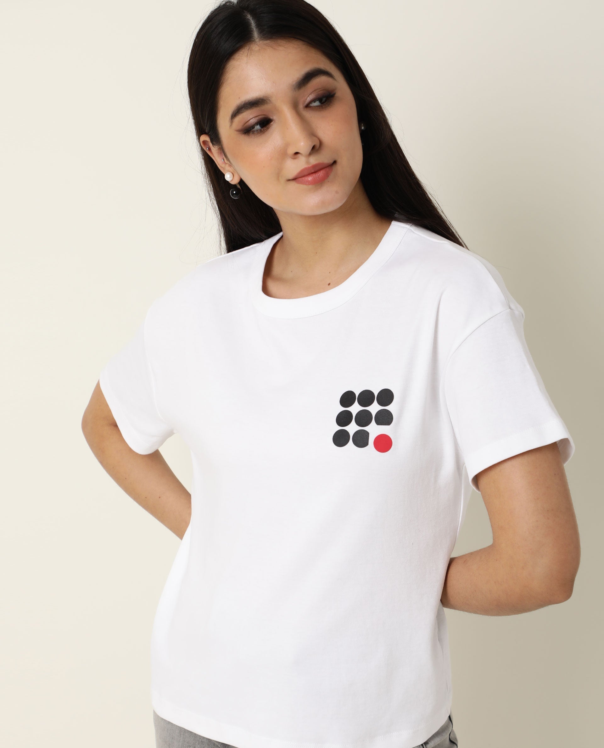 Rareism Women's Sake White Cotton Crew Neck Color Block Regular Fit T-Shirt