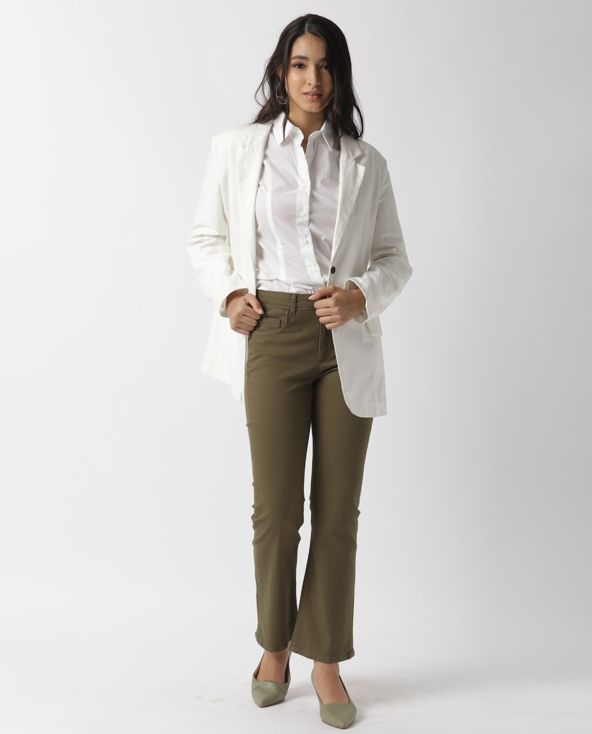 Rareism Women's Camelo White Cotton Spread Collar Plain Regular Fit Top