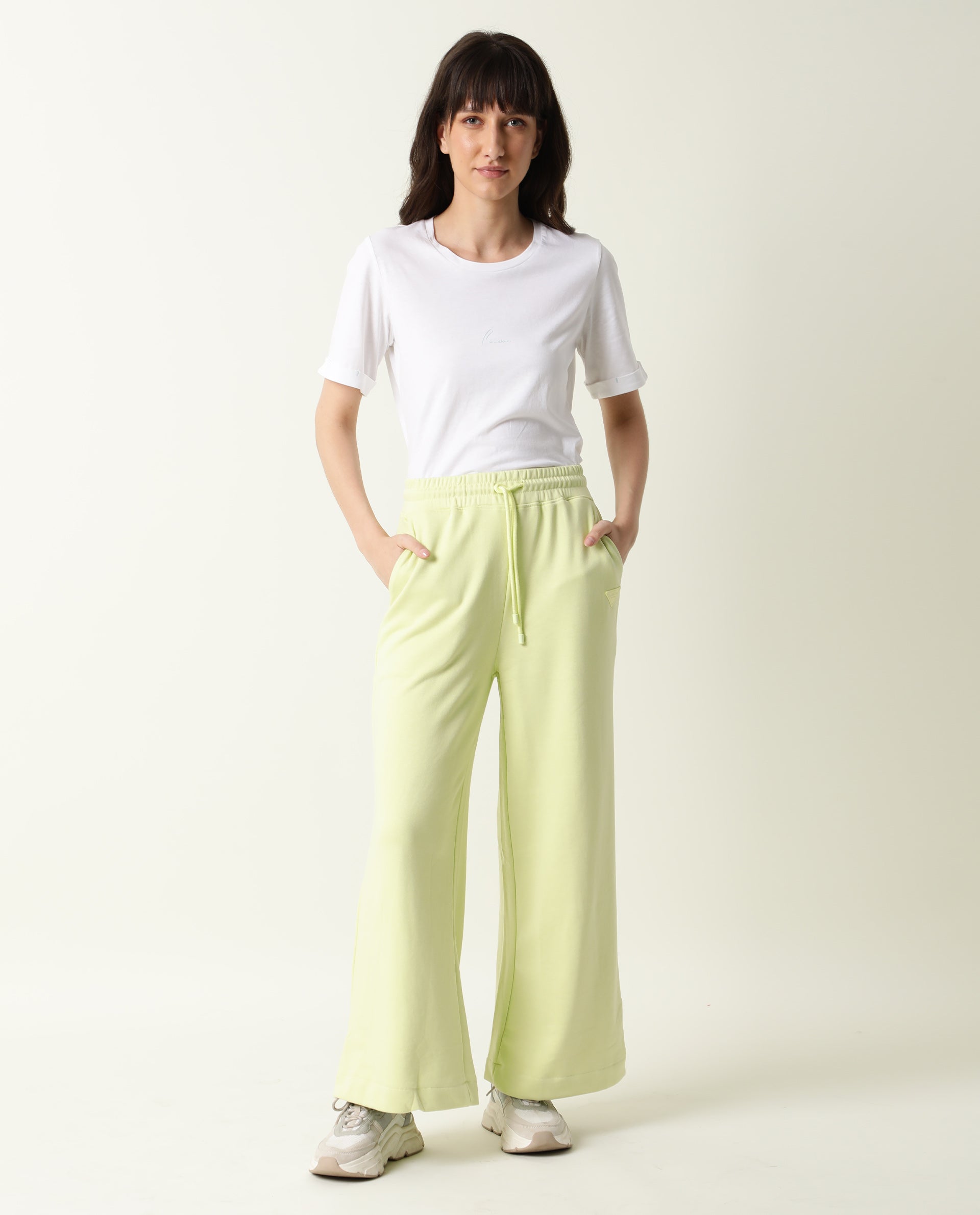 Rareism Women's Pazo-1 Green Polyester Blend Plain Ankle Length Relaxed Fit Track Pant