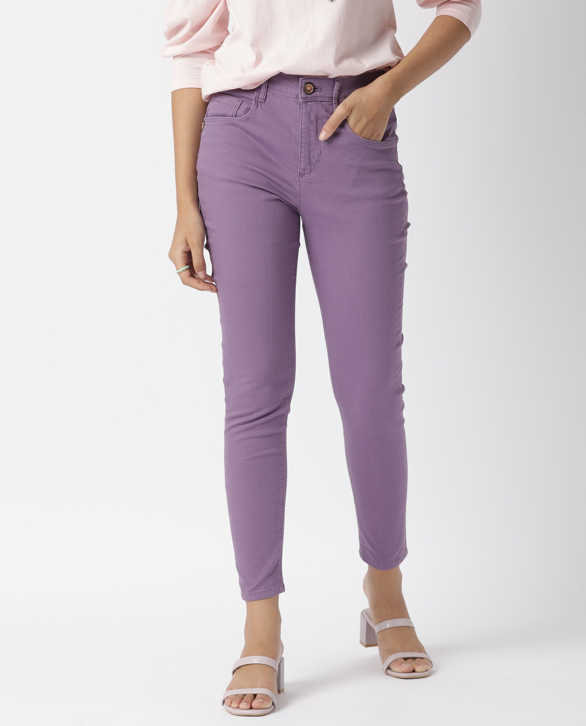 Rareism Women Metty Purple Cotton Lycra Fabric Mid Rise Solid Slim Fit Ankle Length Jeans