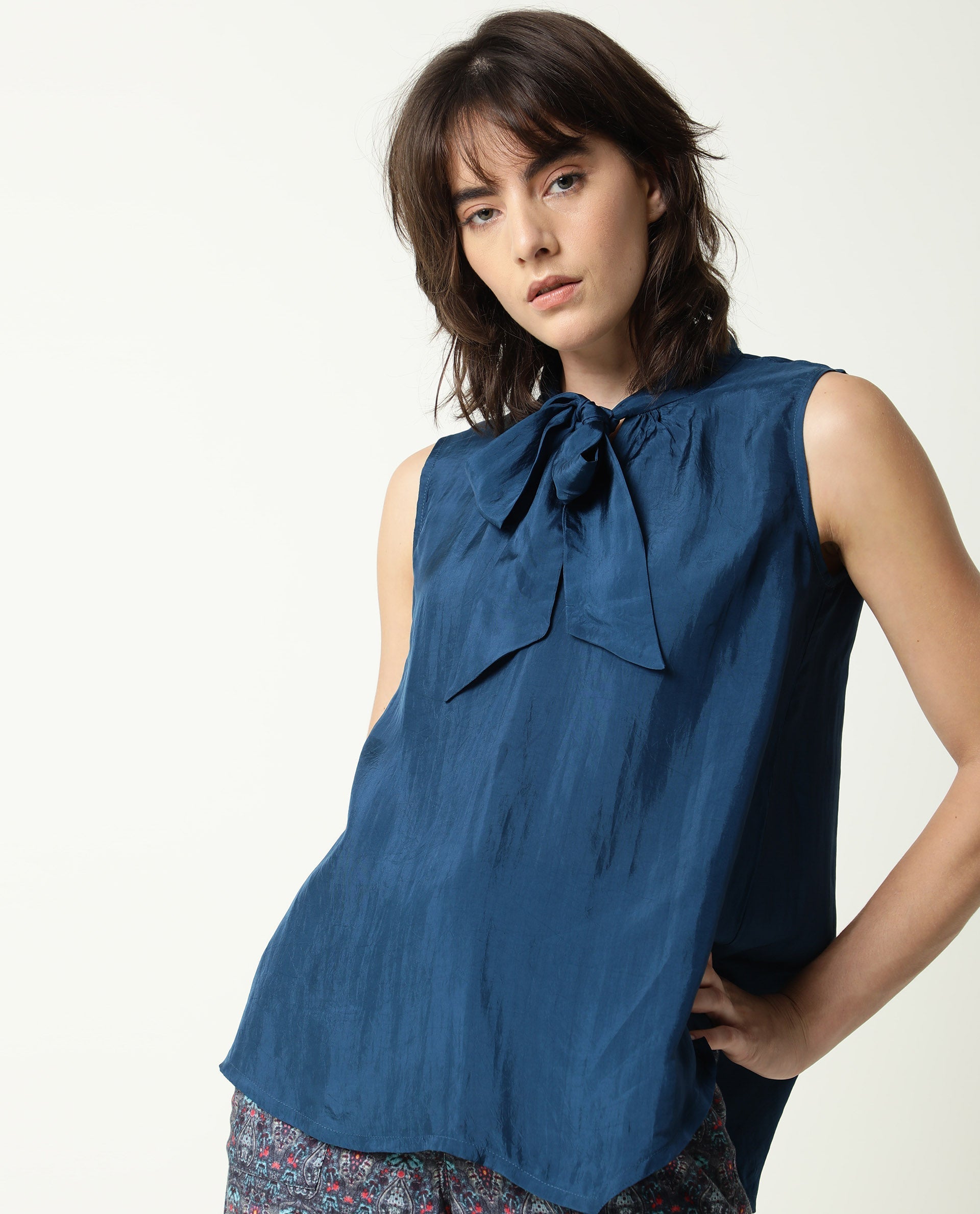 Rareism Women's Mac Viscose Petrol Tie-Up Neck Plain Sleeveless Regular Fit Top