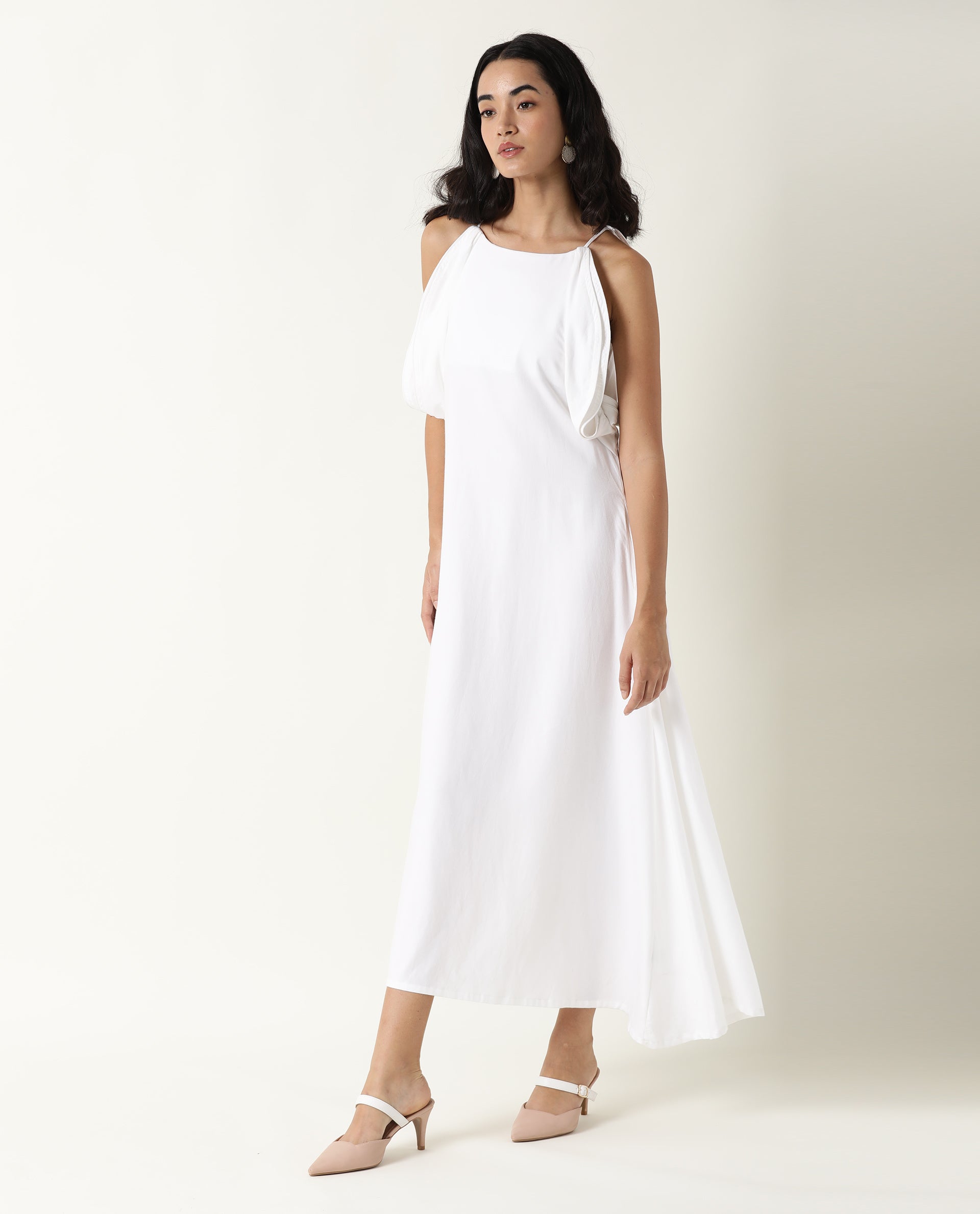 Rareism Women Acron White Round Neck Spaghetti Straps With Pockets Maxi Dress
