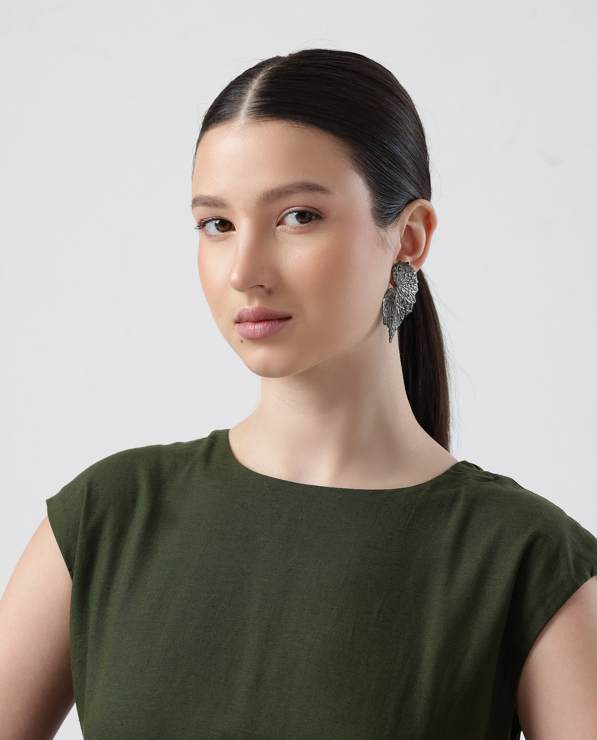 Rareism Women Maple Black Black Earring