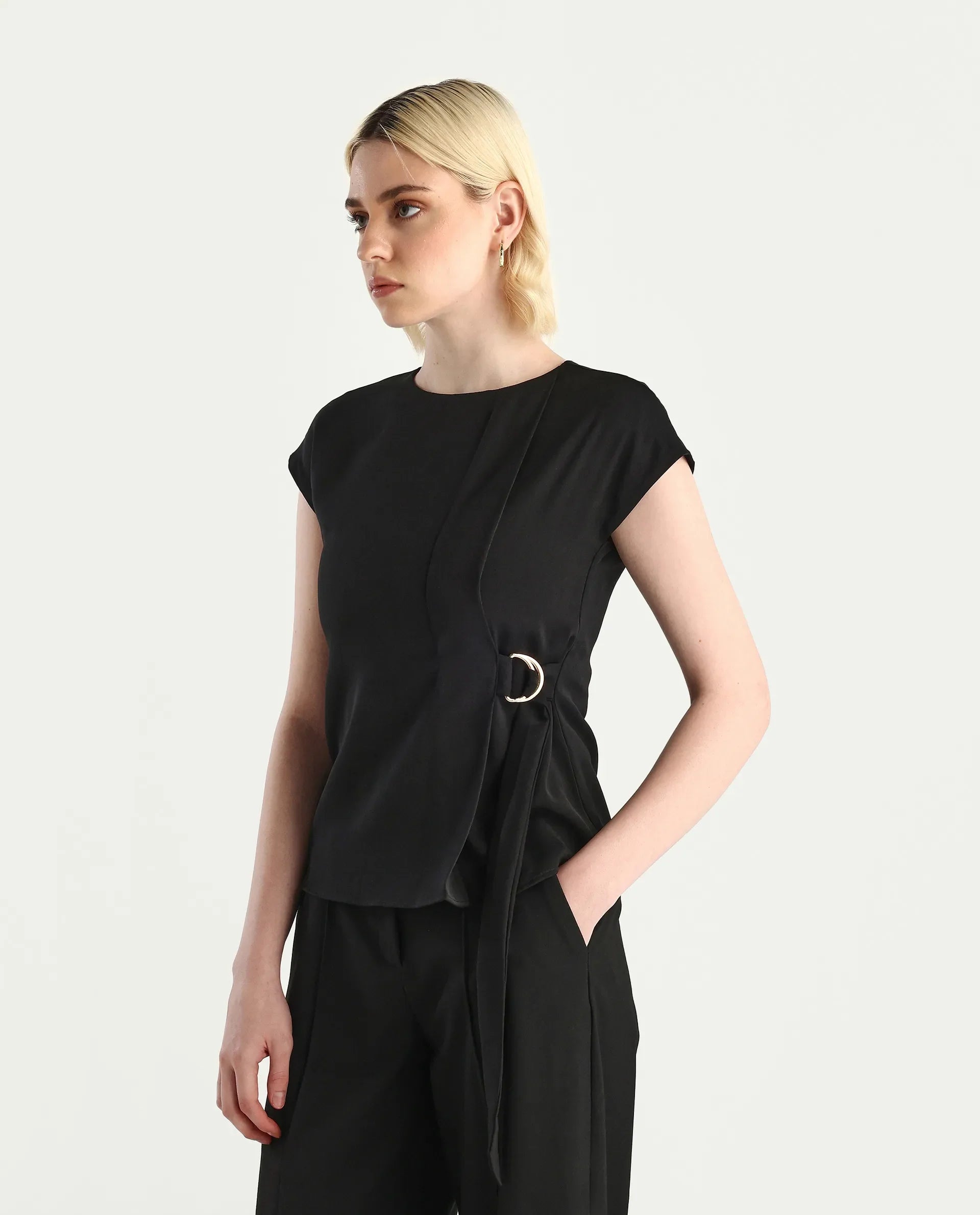 Rareism Women's Mardin Black Polyester Crew Neck Regular Fit Plain Top