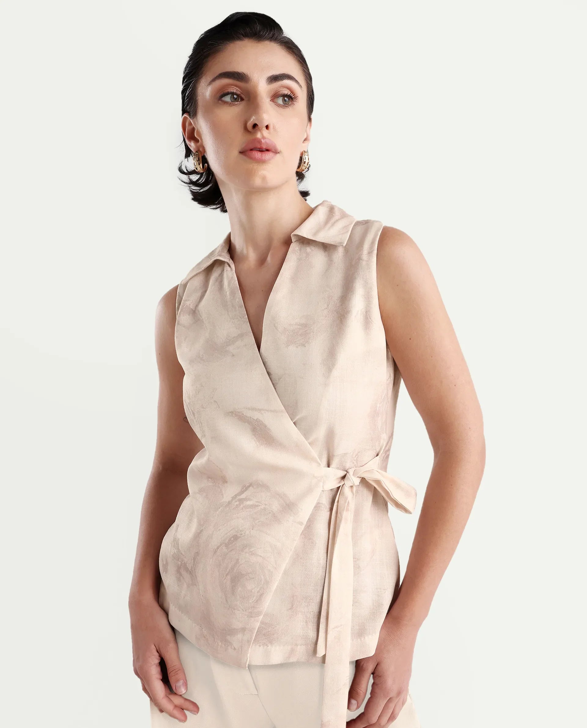 Rareism Women's Marlopo Light Beige Polyester Jonny Collar Fitted Top