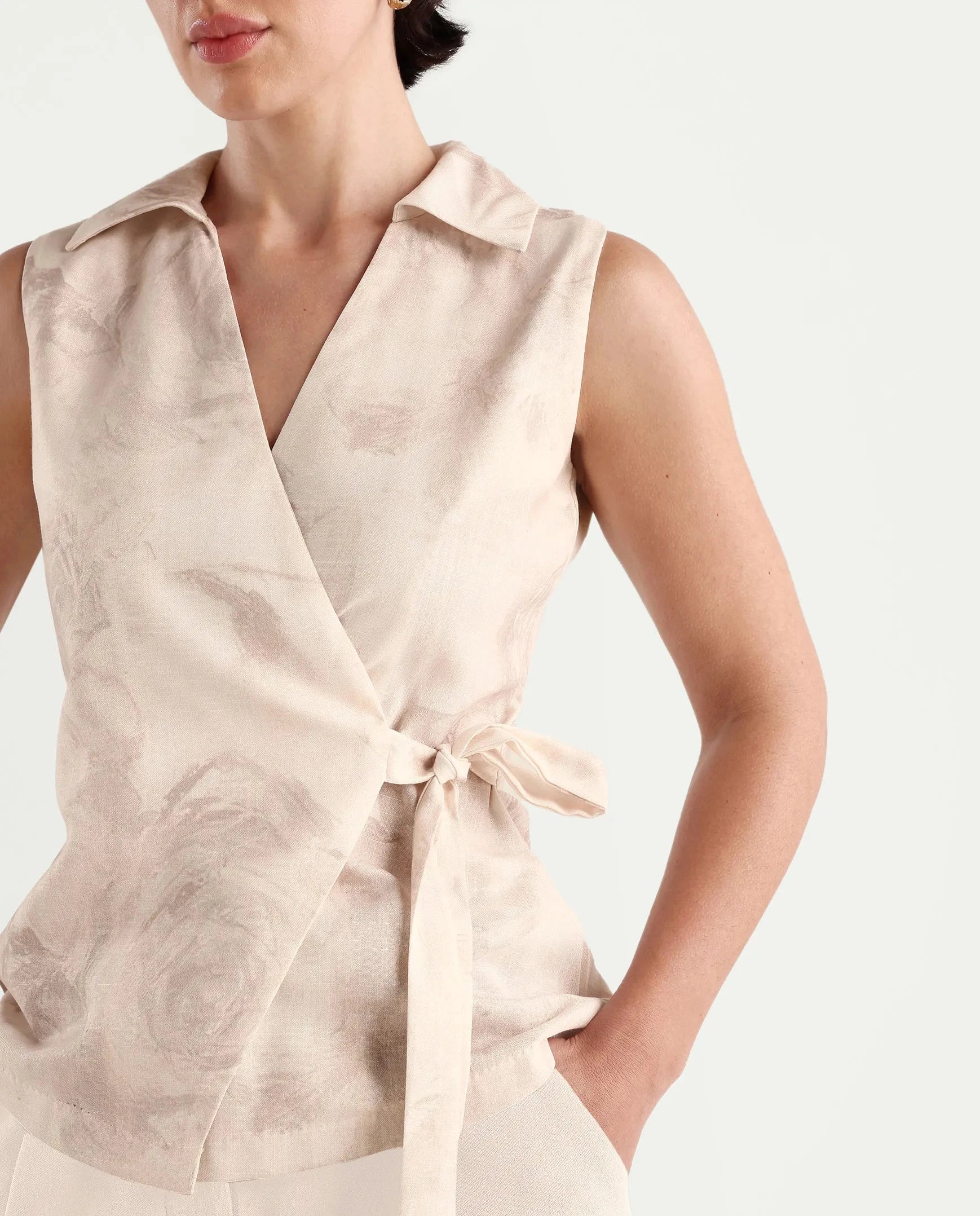 Rareism Women's Marlopo Light Beige Polyester Jonny Collar Fitted Top