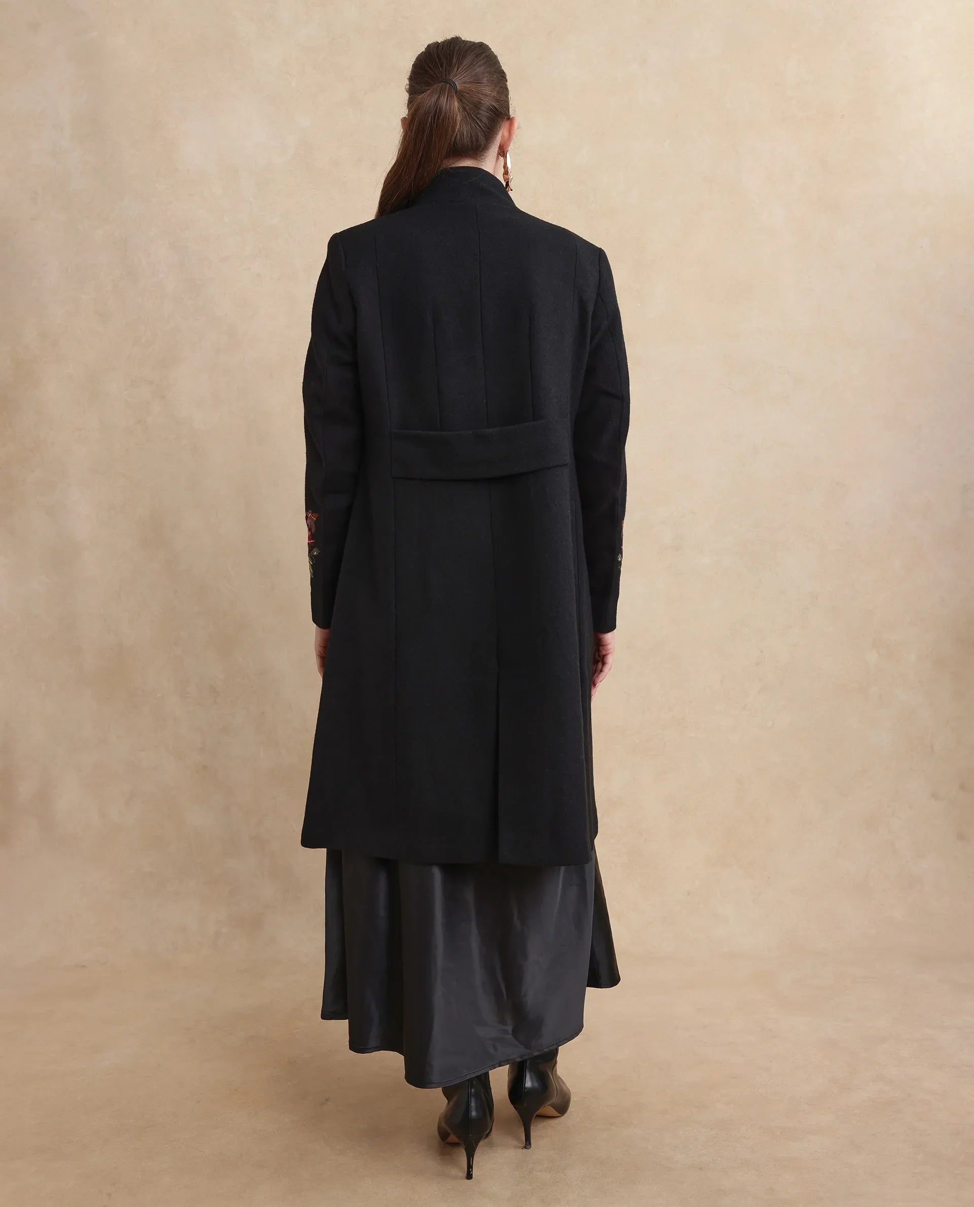 Rareism Women's Monch Black Overlap Neck Plain Midi Straight Fit Jacket