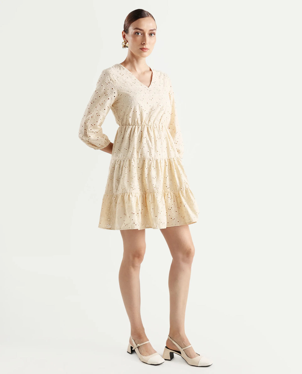 Rareism Women's Mosilo Off White Cotton V-Neck Plain Balloon Sleeve Knee Length Fit And Flare Dress