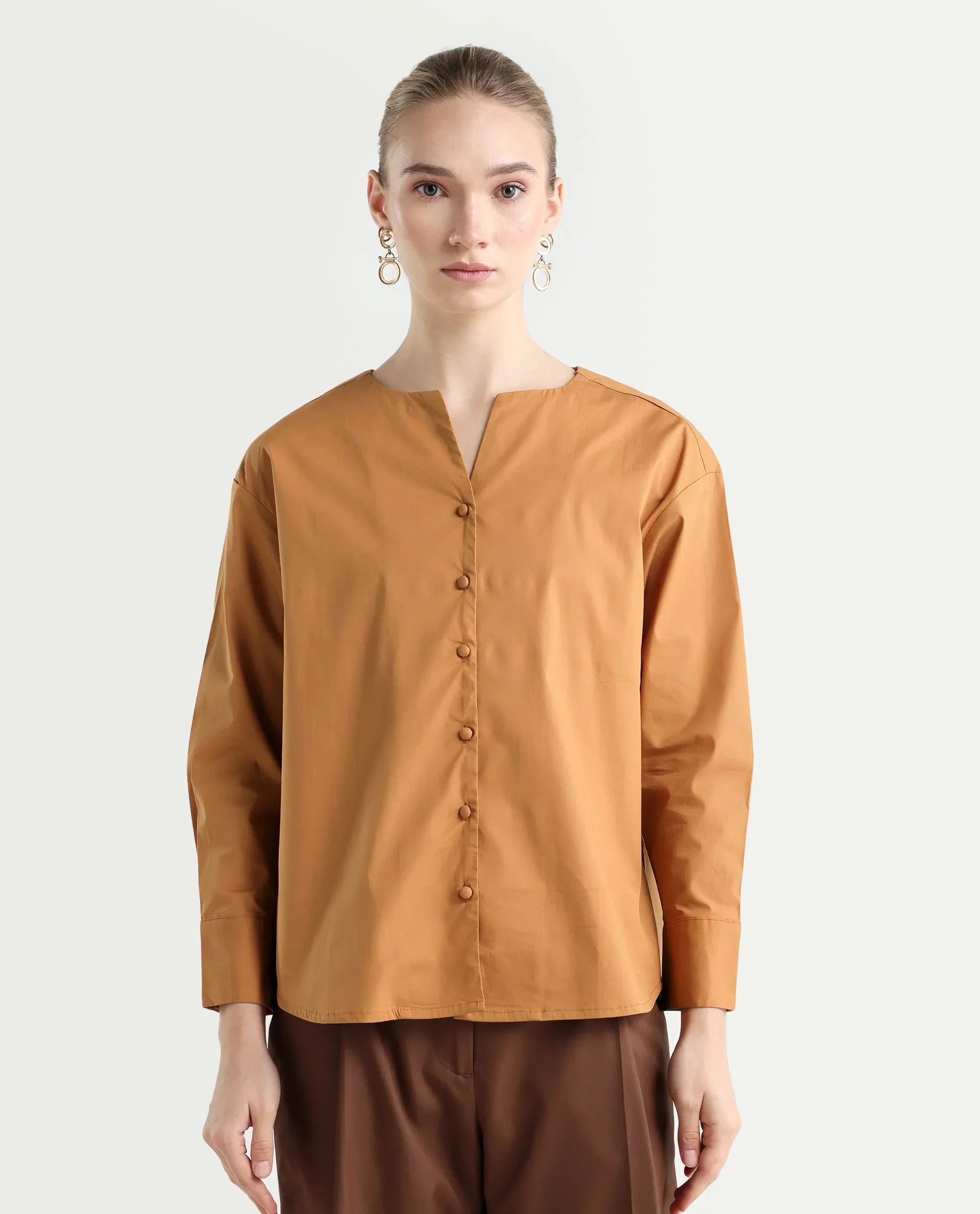 Rareism Women's Nagoya Light Brown Crew Neck Plain Cuffed Sleeve Regular Fit Top