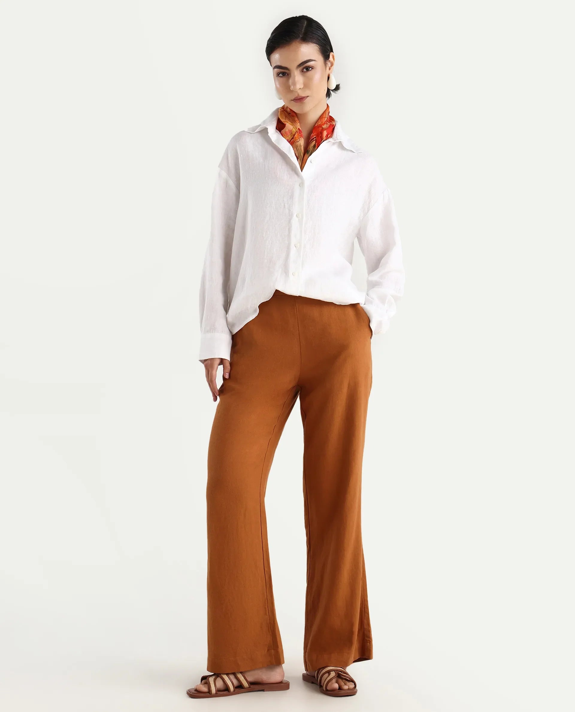 Rareism Women's Nenorat White 100% Linen Spread Collar Boxy Fit Shirt