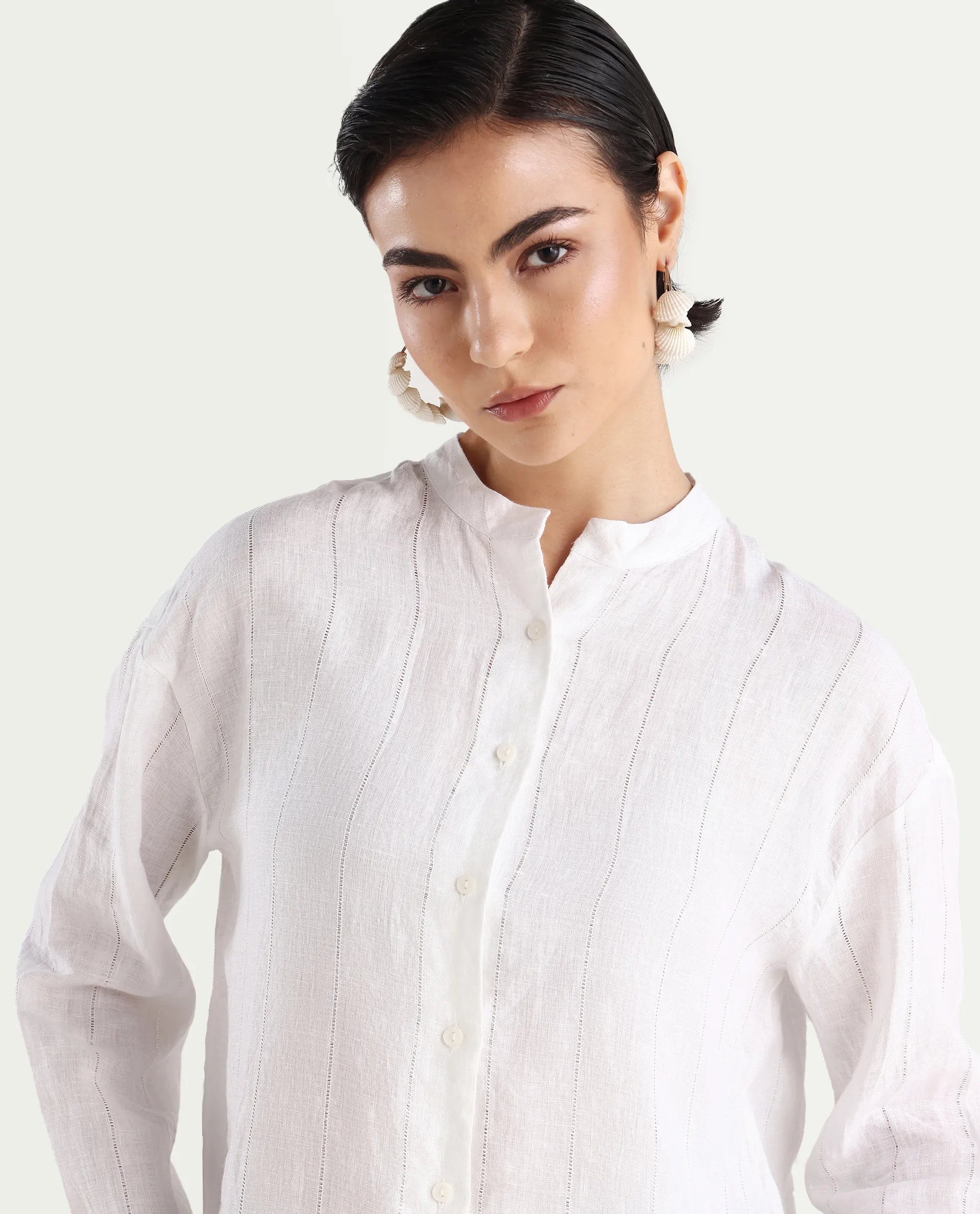 Rareism Women's Nenti White Cotton Mandarin Collar Regular Fit Plain Top