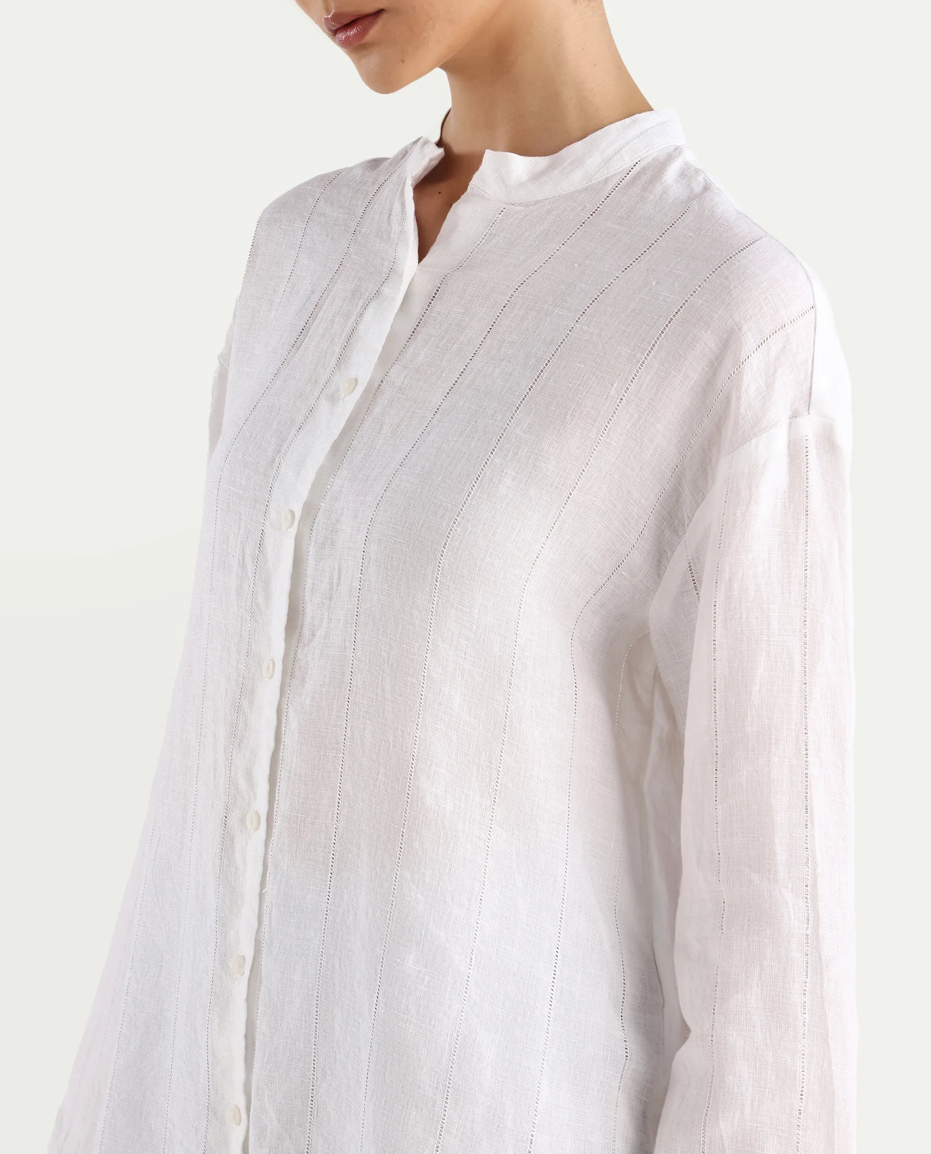 Rareism Women's Nenti White Cotton Mandarin Collar Regular Fit Plain Top