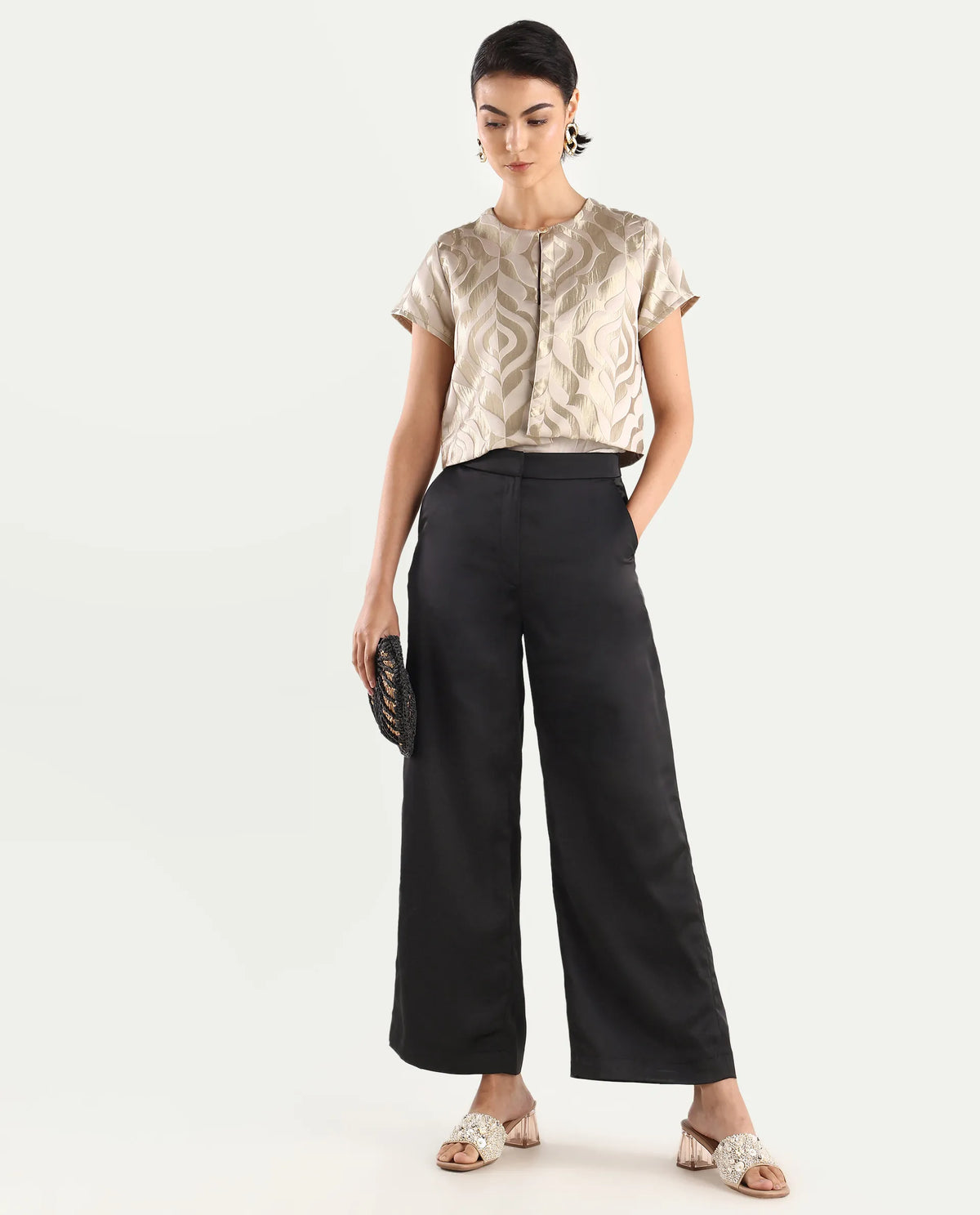 Rareism Women's Nevter-B Black Polyester Plain Ankle Length Straight Fit Trouser