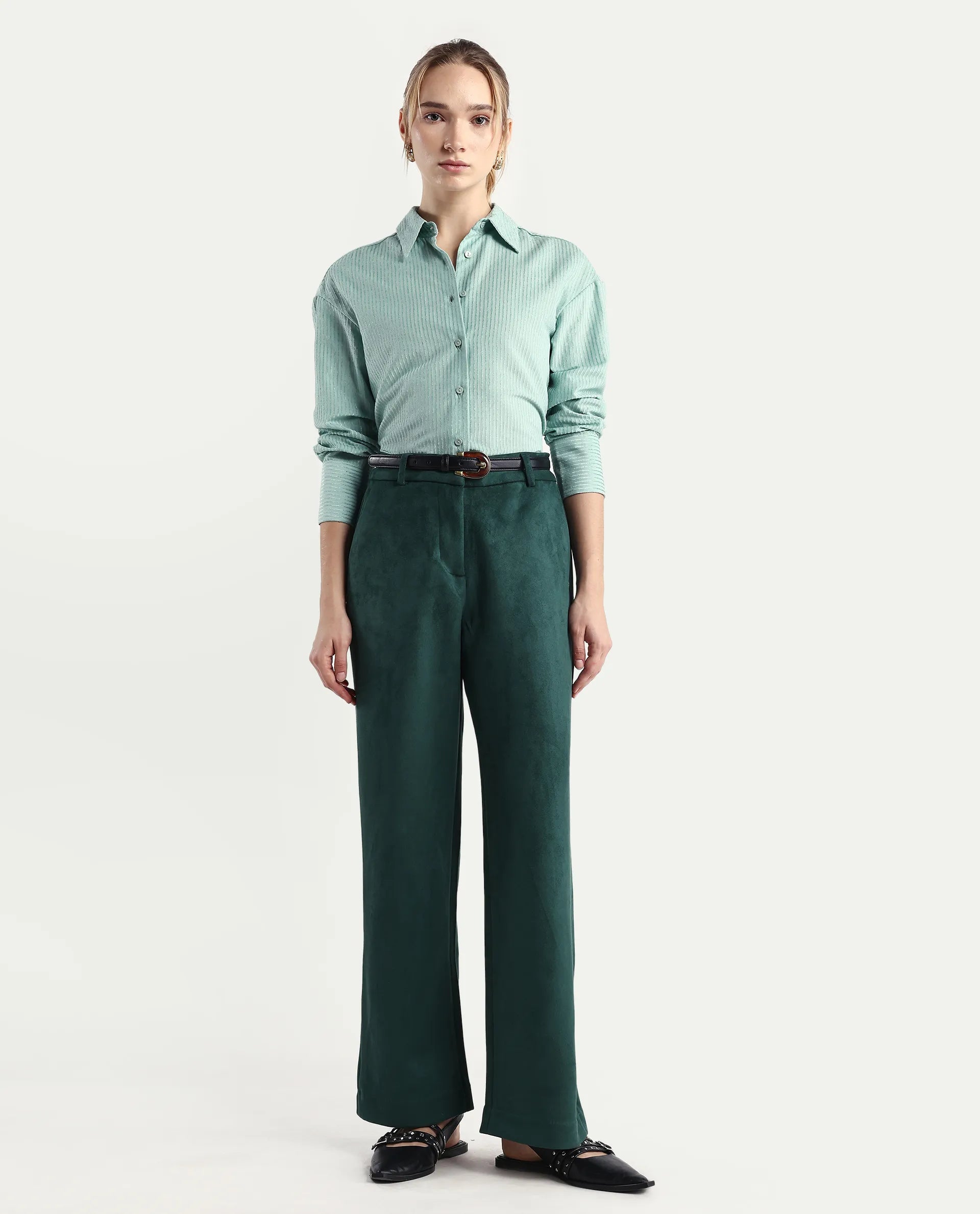 Rareism Women's Niwast-B Green Polyester Blend Straight Fit Travel Trouser