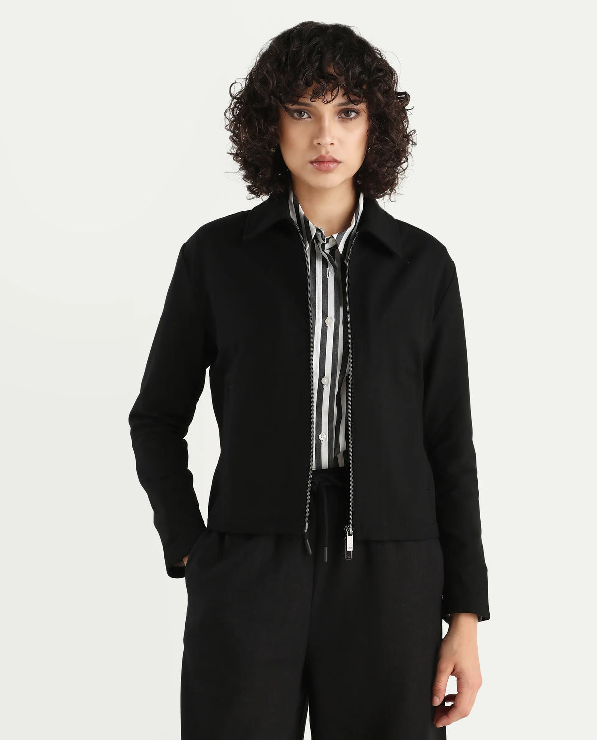 Rareism Women's Nizlo Black Polyester Blend Spread Collar Regular Plain Jacket