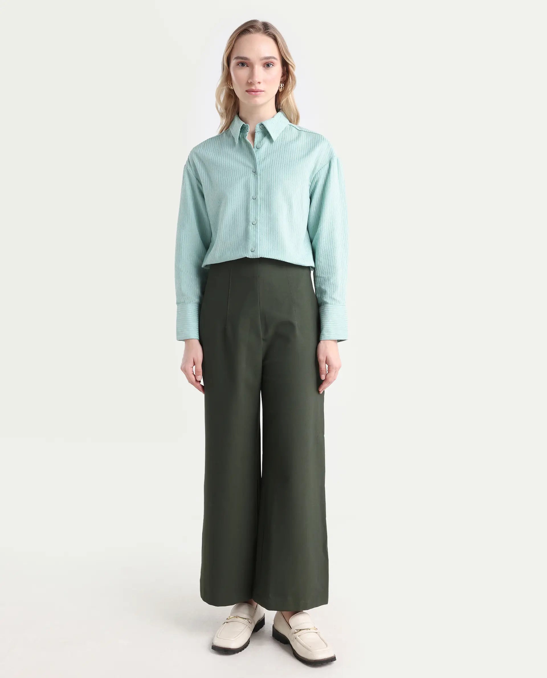 Rareism Women's Noahti Green Cotton Plain Ankle Length Wide Trouser