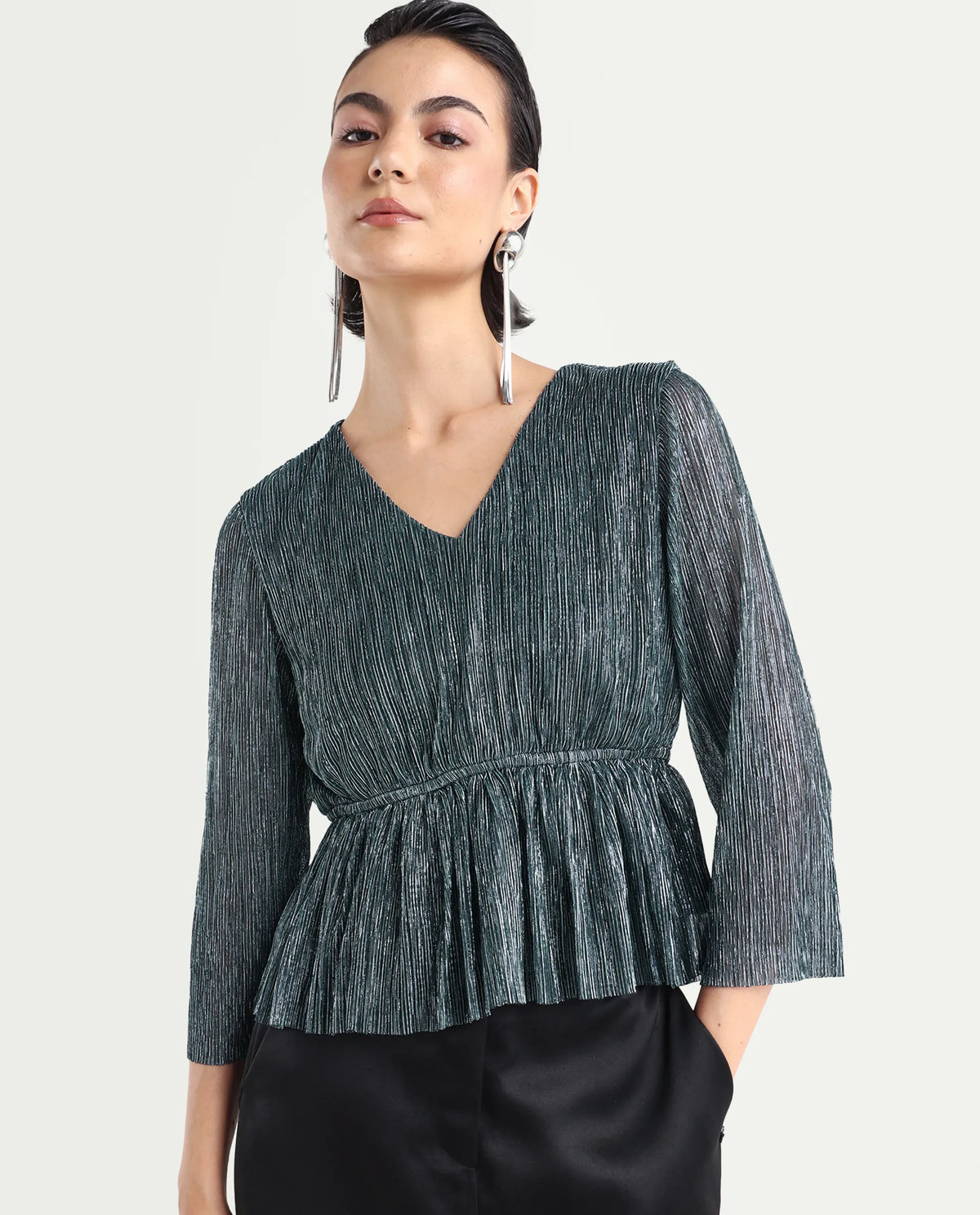 Rareism Women's Odim Metalic Silver Polyester V-Neck Shimmer Regular Fit Top