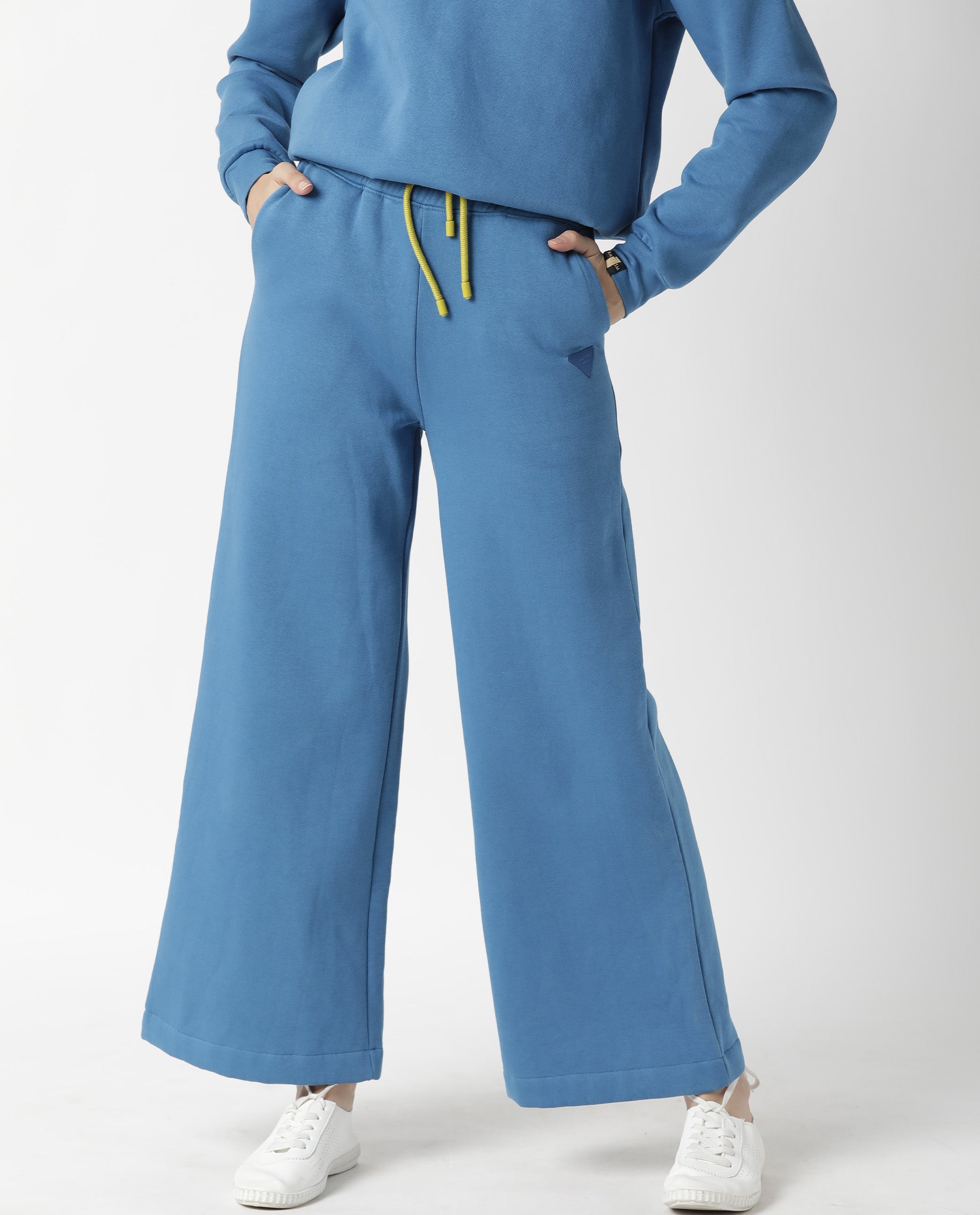 Rareism Women Pazo-1 Blue Poly Cotton Fabric Relaxed Fit Solid Mid Rise Ankle Length Track Pant