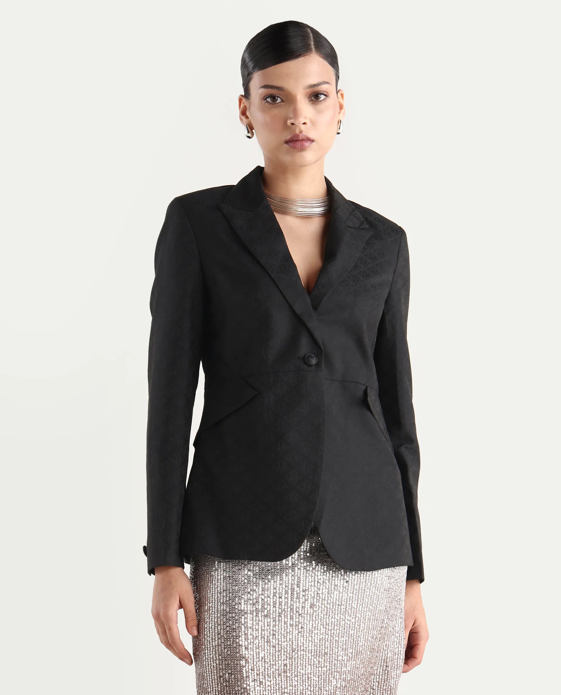 Rareism Women's Palui Black Polyester Lapel Neck Plain Regular Fit Blazer