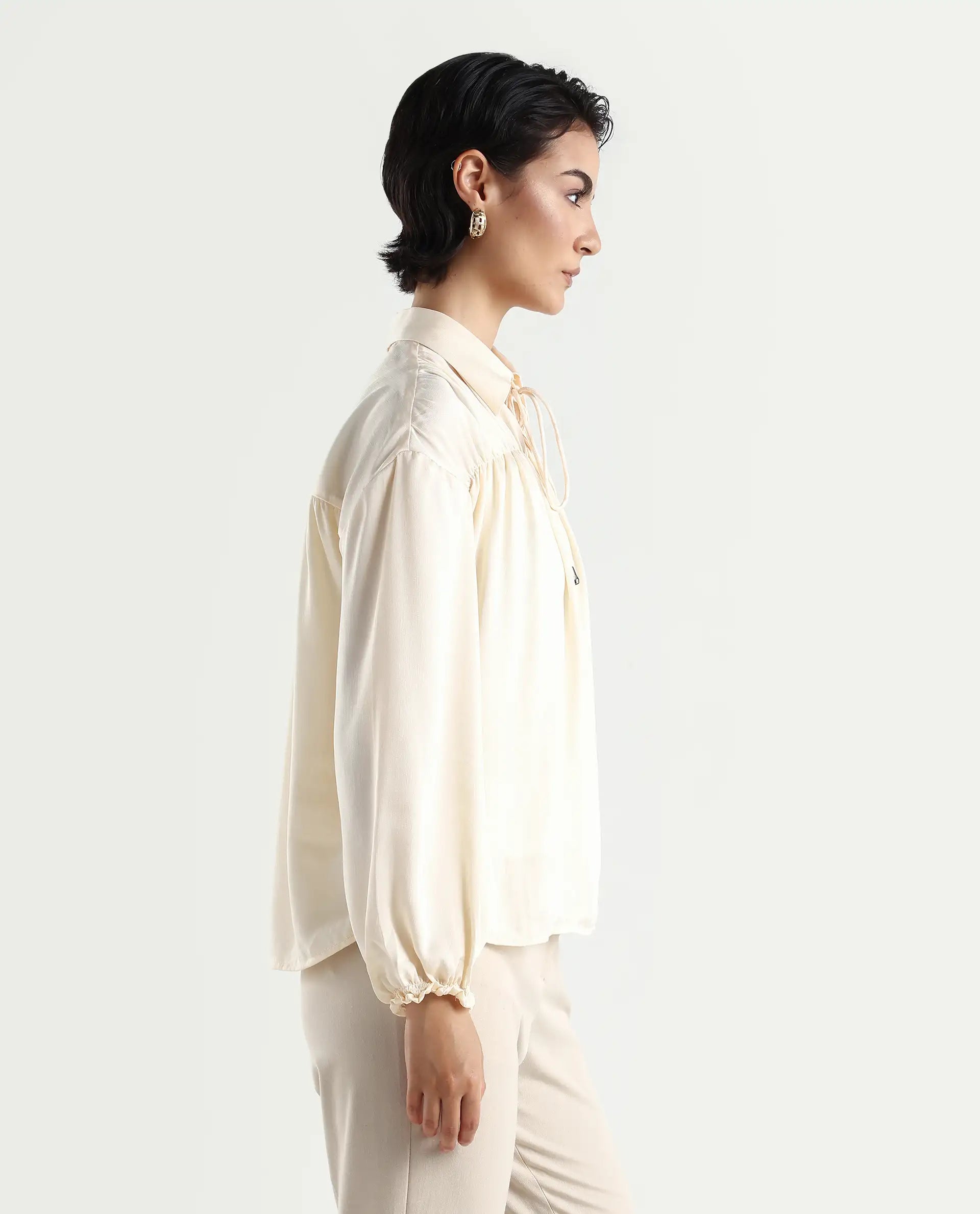 Rareism Women's Paxo Offwhite Polyester Blend Tie-Up Neck Plain Regular Fit Top