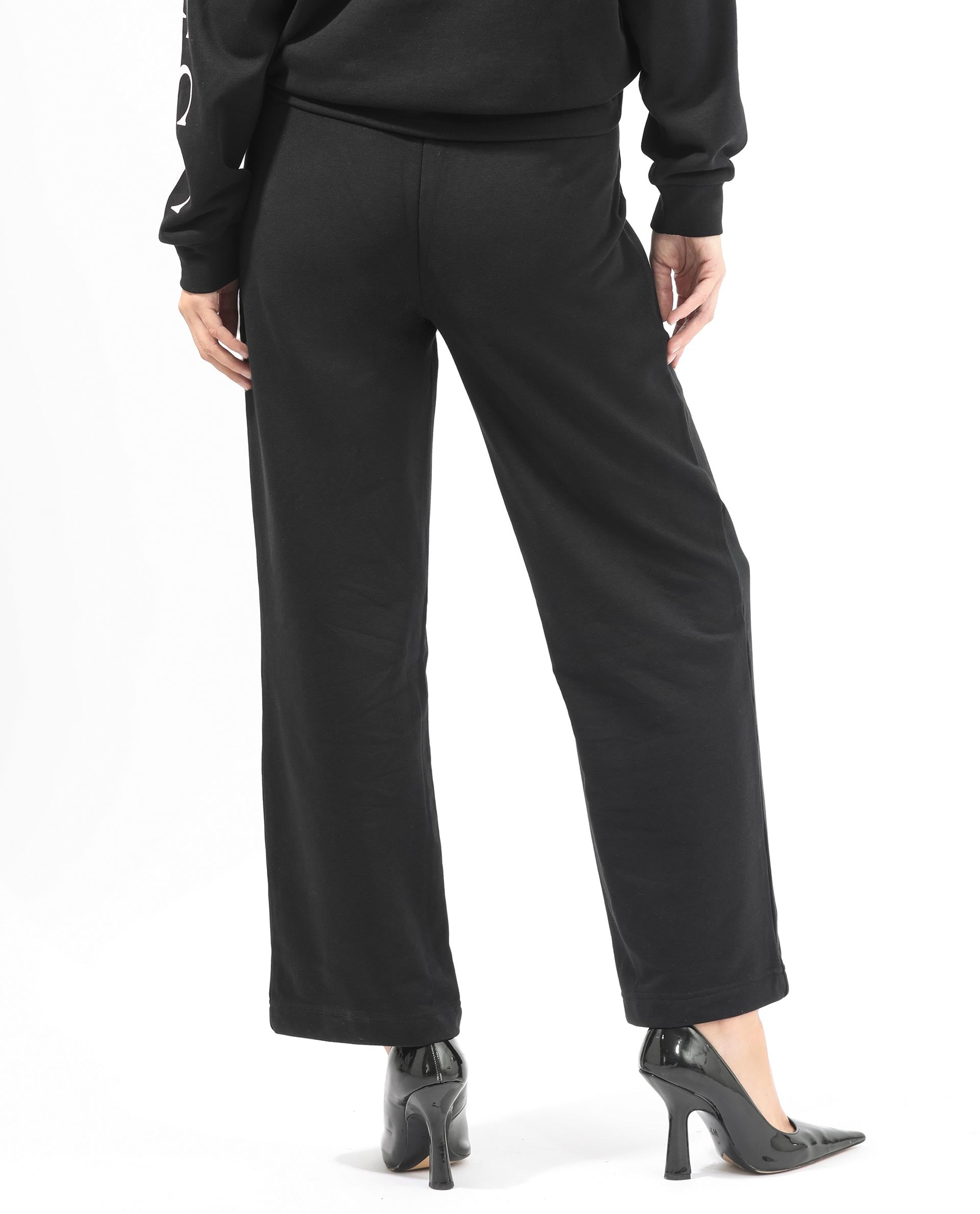 Rareism Women's Pazoo T Black Cotton Blend Plain Ankle Length Flared Track Pant