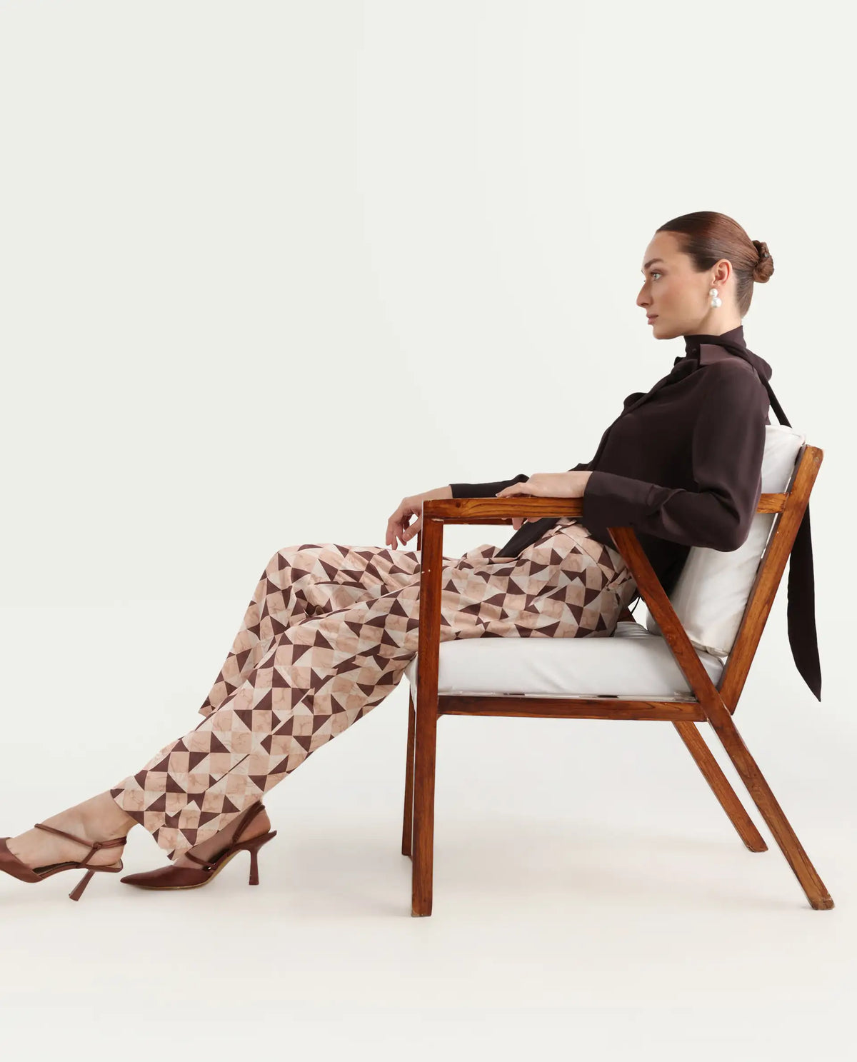 Rareism Women's Perugia Light Brown Polyester Geometric Print Ankle Length Tapered Trouser