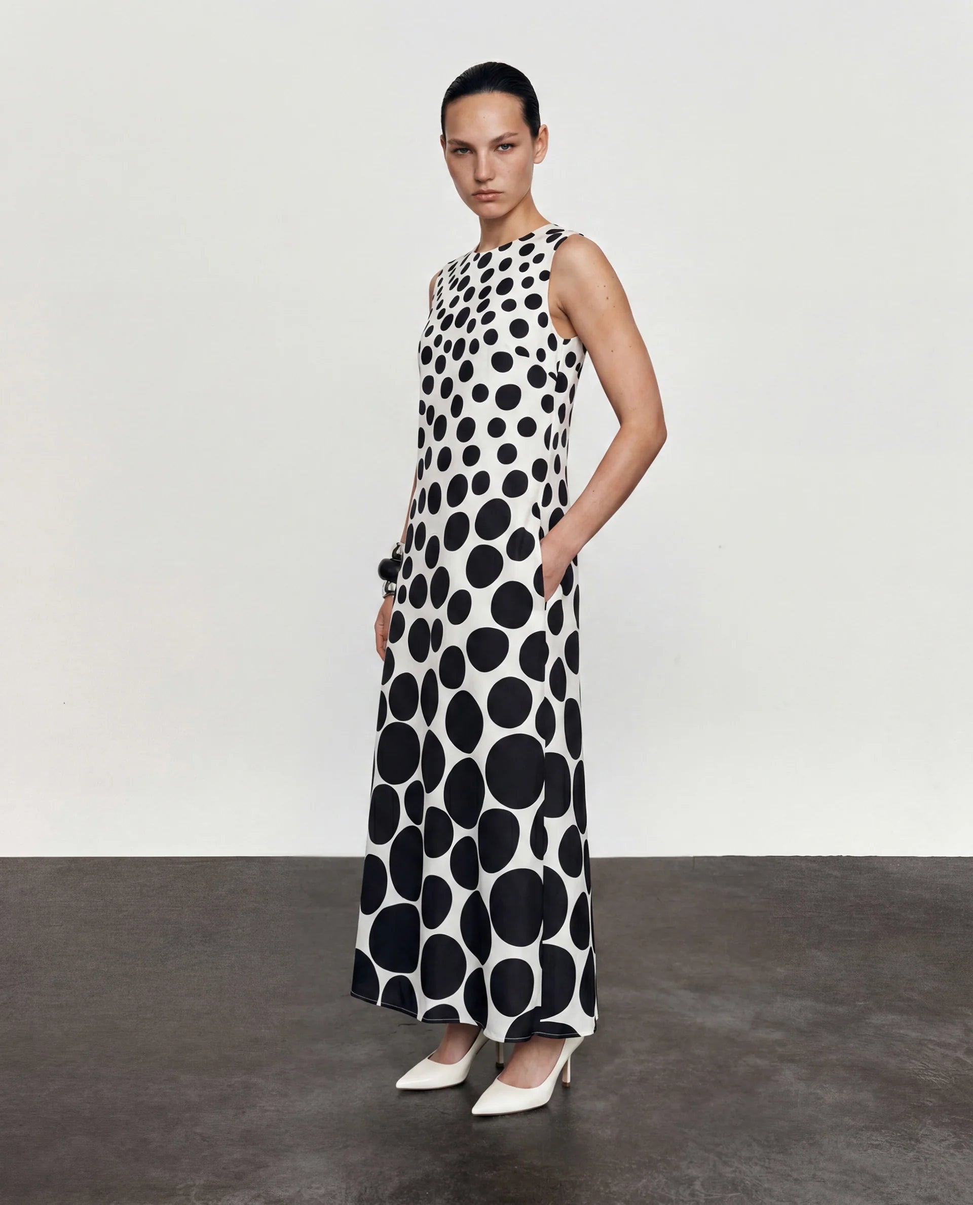 Rareism Women's Polko White Polyester Boat Neck Button And Zip Fitted Polka Print Dress