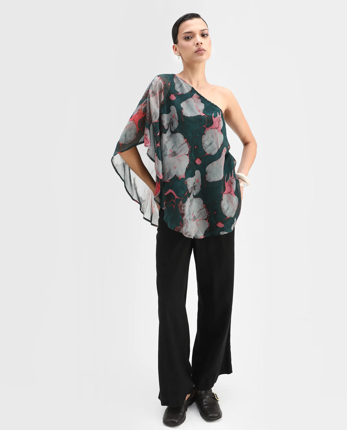 Rareism Women's Pose Multi Polyester Collarless Floral Print Sleeveless Regular Fit Top