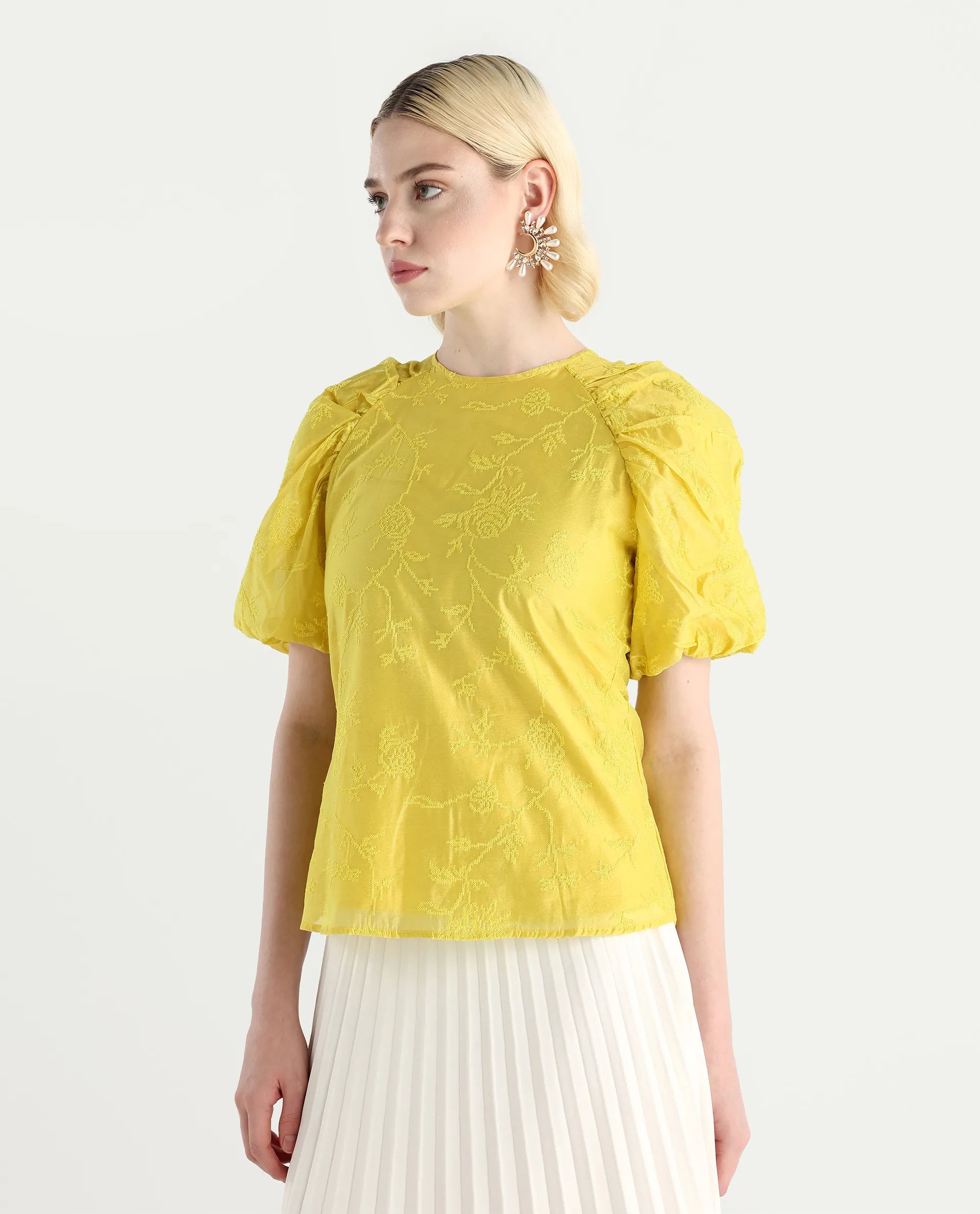 Rareism Women's Prebo Green Viscose Blend Mandarin Collar Plain Balloon Sleeve Regular Fit Top