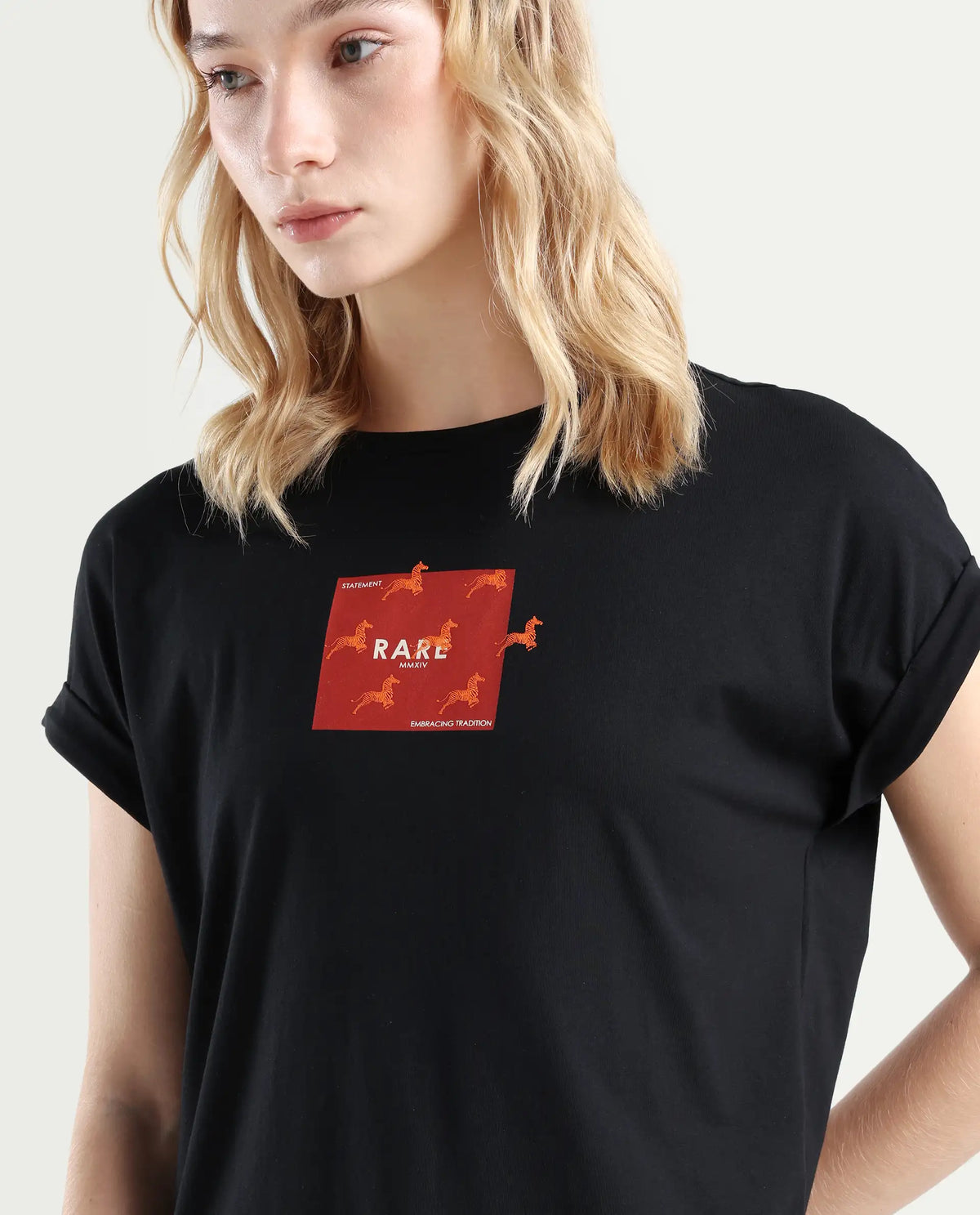Rareism Women's Rabe Black Cotton Blend Crew Neck Relaxed Fit T-Shirt