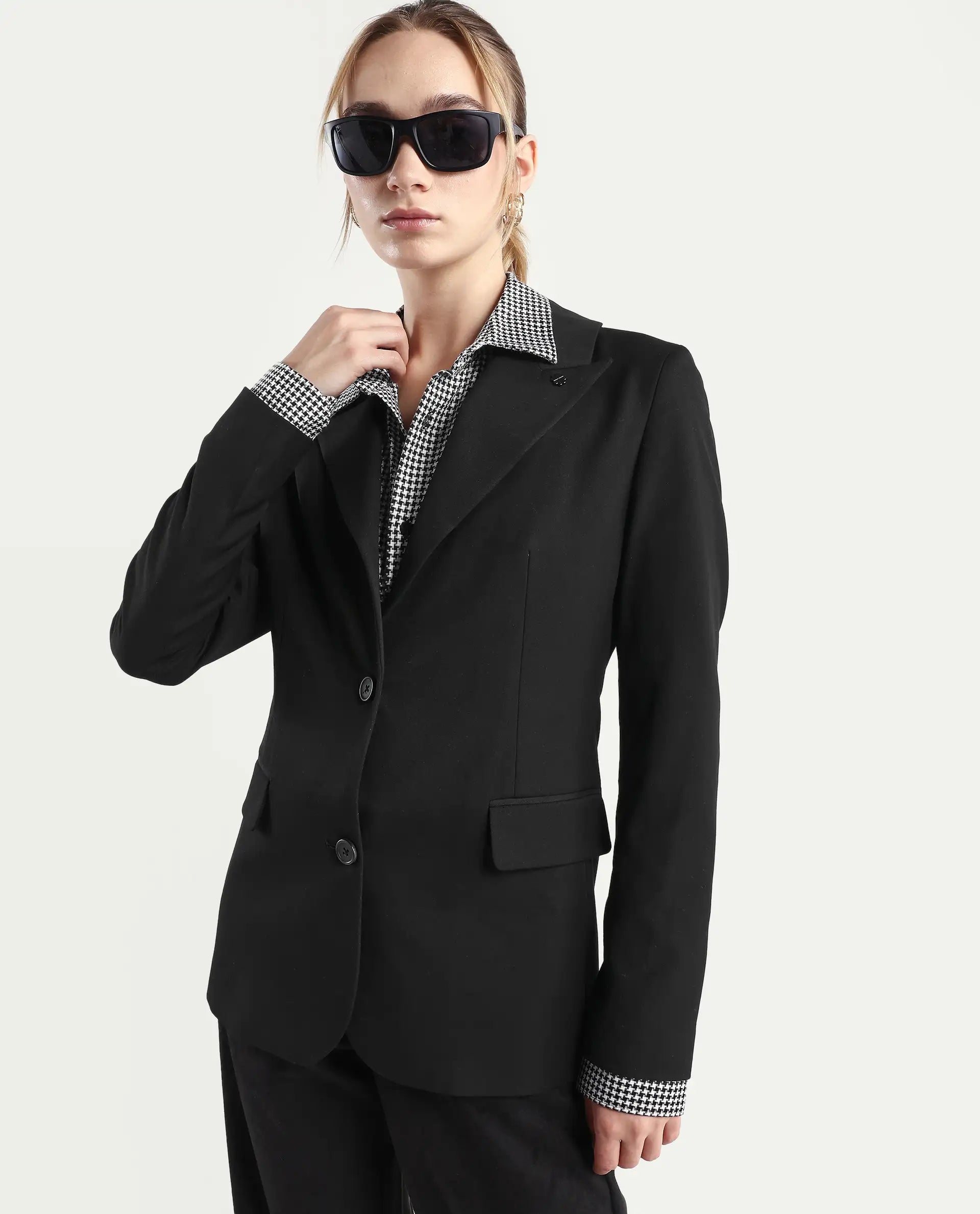 Rareism Women's Reca Black Polyester Blend Full Sleeve Lapel Collar Plain Blazer