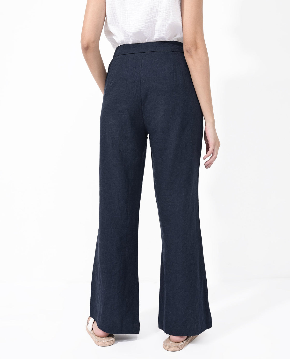 Rareism Women Rica Dark Navy Cotton Linen Fabric Regular Length Trouser