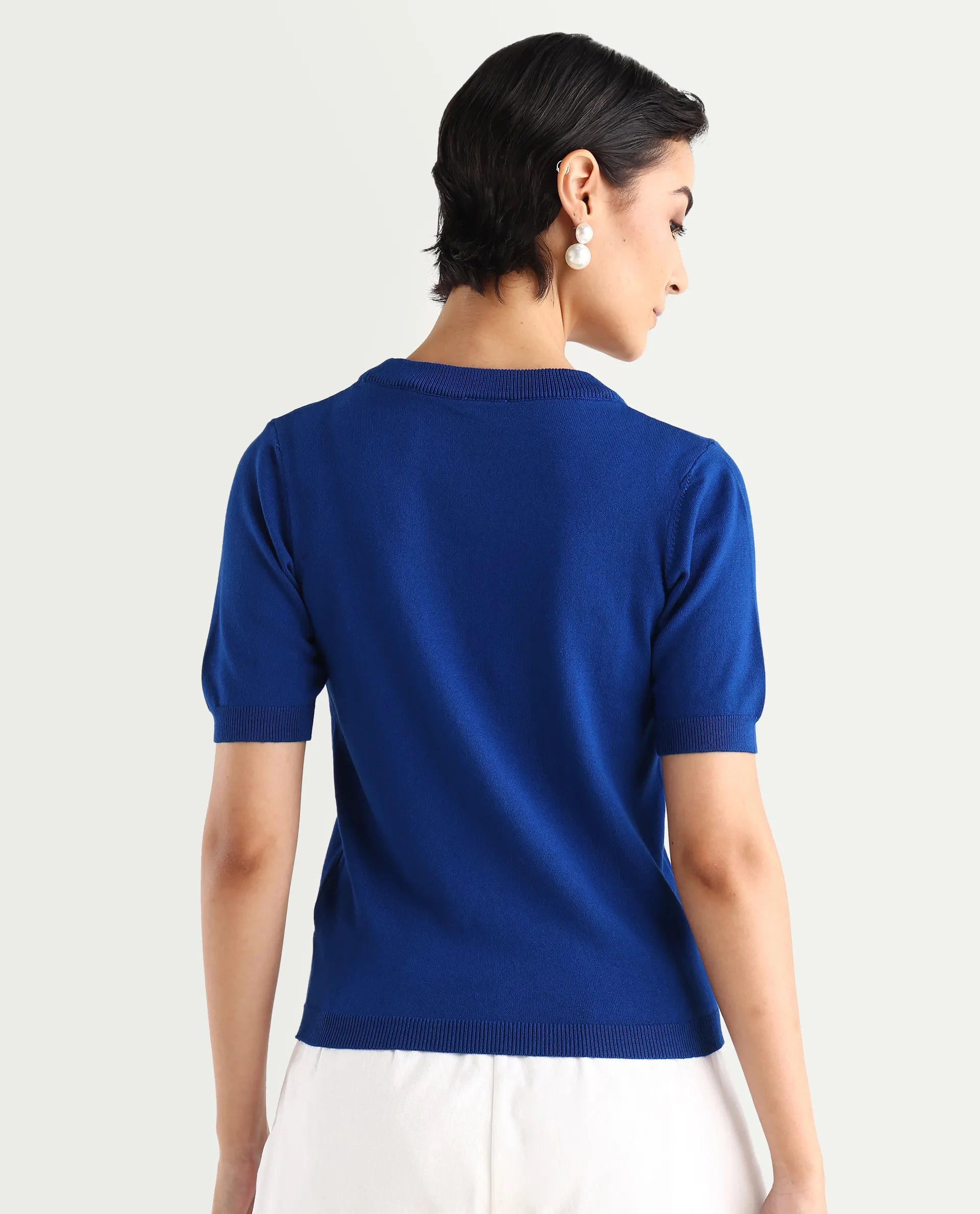 Rareism Women's Rohrdo Flouroscent Blue Viscose Crew Neck Plain Regular Fit Sweater