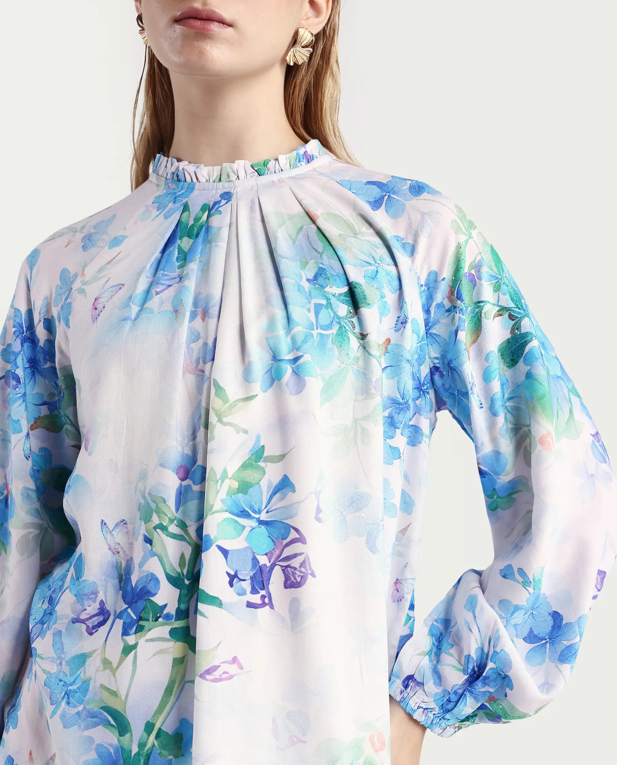 Rareism Women's Rome Light Blue Viscose Crew Neck Floral Print Raglan Sleeve Regular Fit Top
