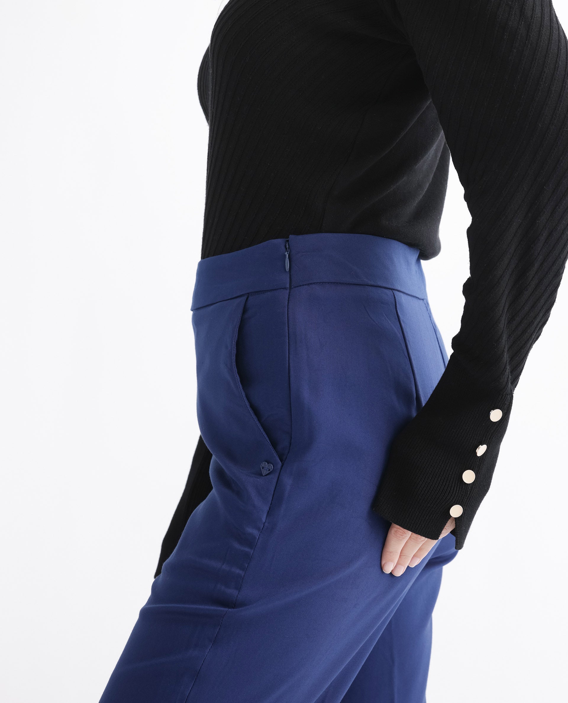 Rareism Women's Rotel Navy Polyester Plain Ankle Length Relaxed Fit Trouser